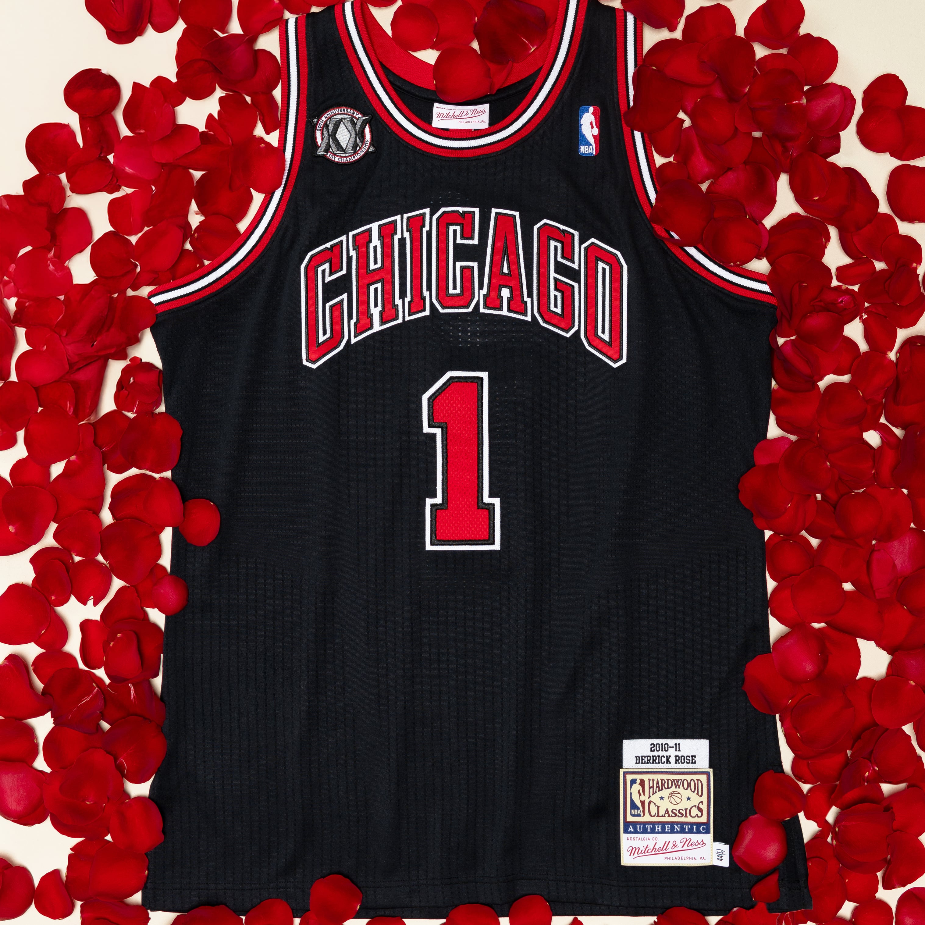 Maillot authentique Mitchell & Ness Derrick Rose rouge des Chicago Bulls 2008-09 pour homme