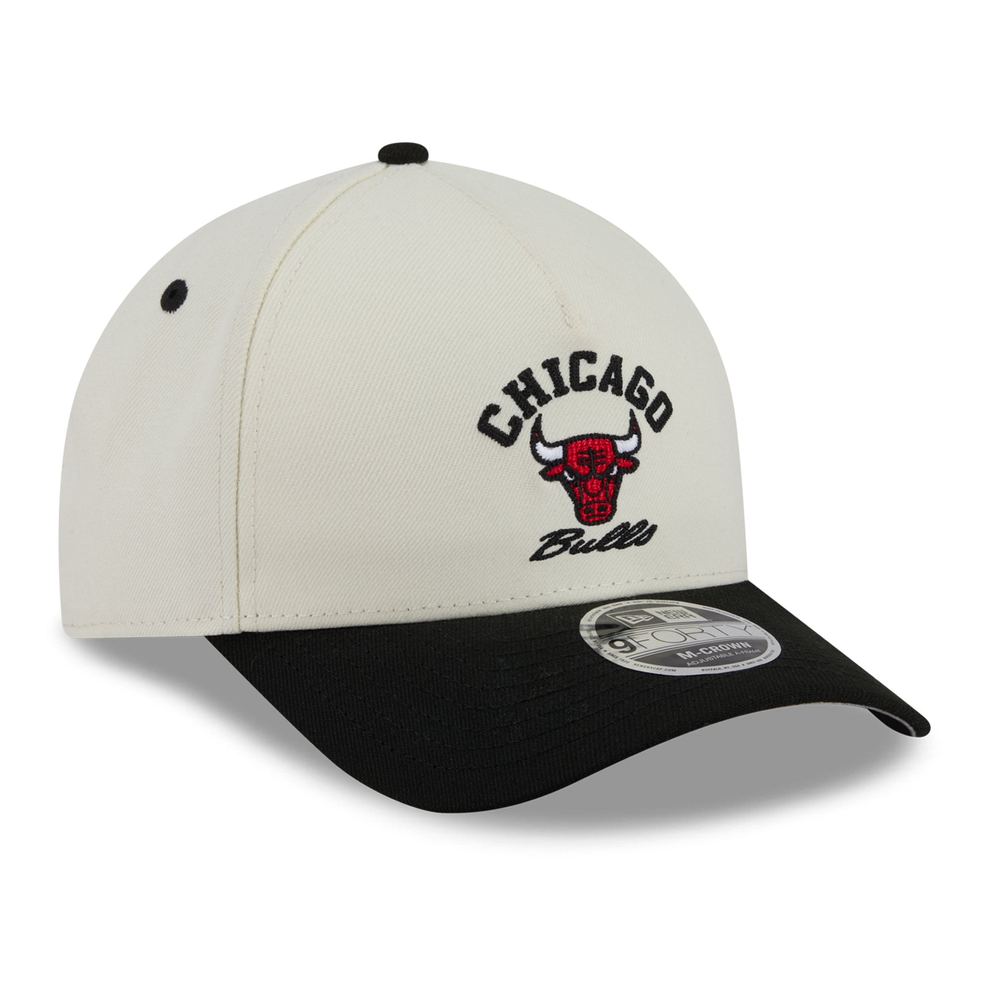 Casquette ajustable New Era Chicago Bulls Arch 9FORTY A-Frame M-Crown noire et blanche pour homme