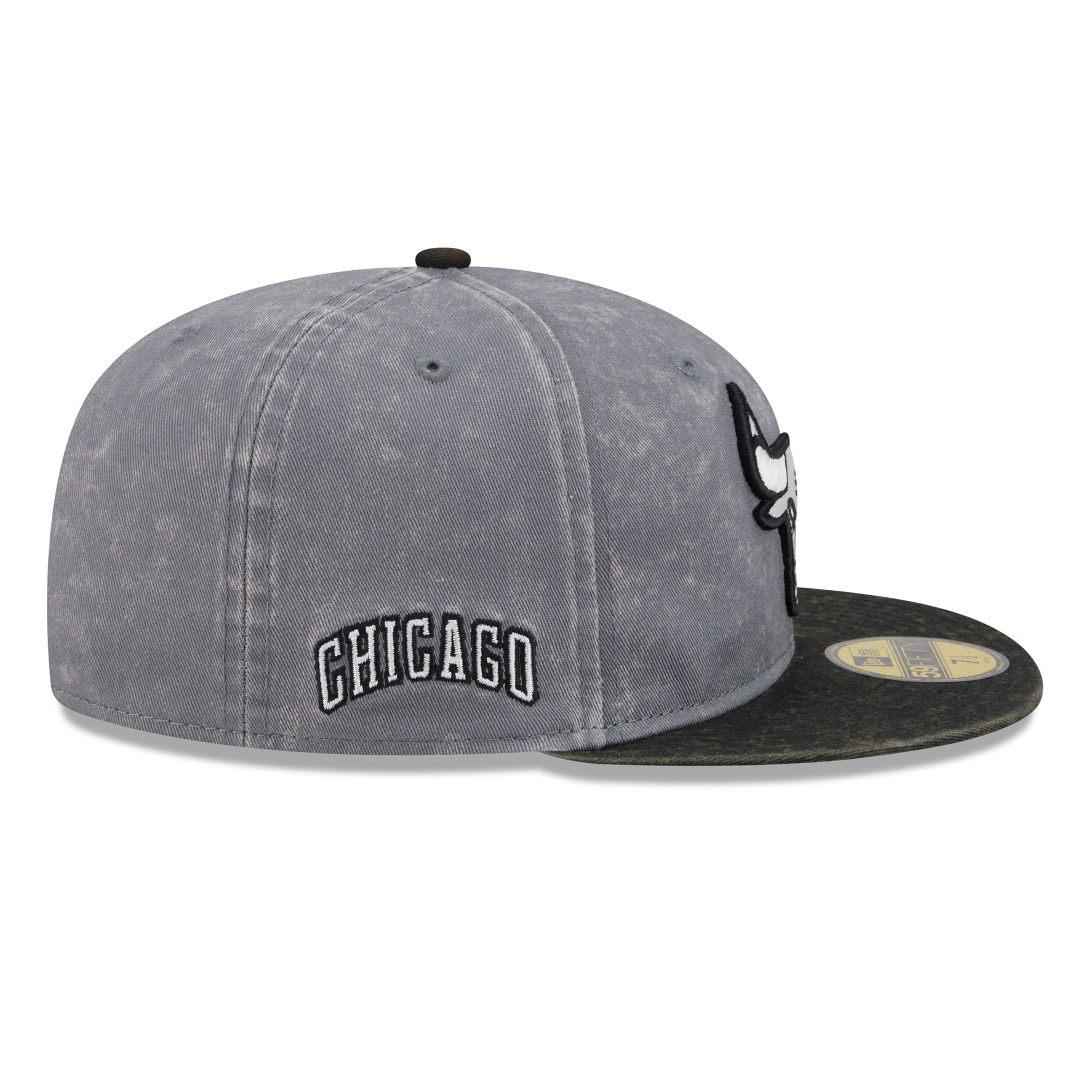 Casquette ajustée New Era 59FIFTY pour homme, grise et noire, Chicago Bulls.