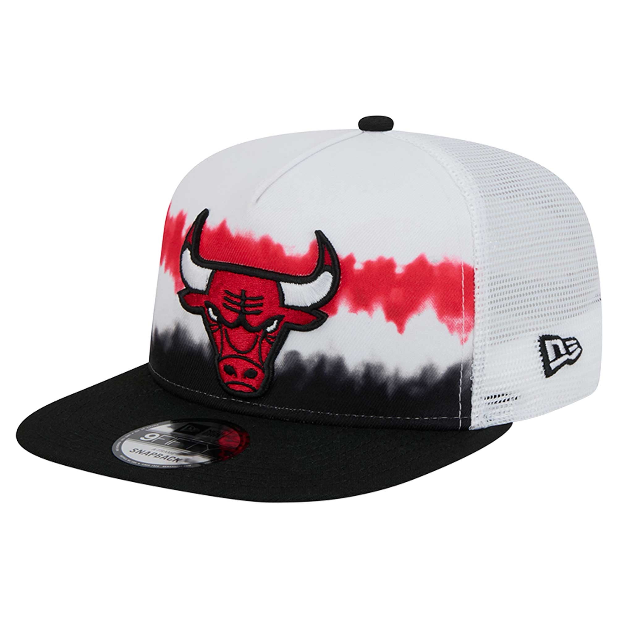 Men's Chicago Bulls New Era White/Black Dip-Dye 9FIFTY A-Frame Trucker Snapback Hat