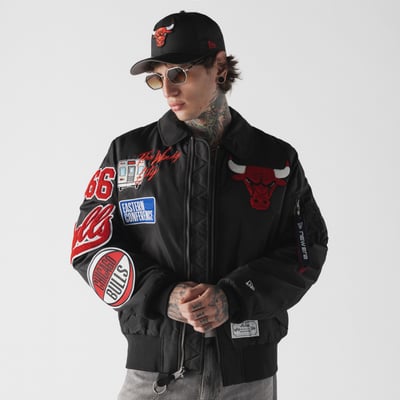  Chicago Bulls New Era x Alpha Industries MA-1 Bomber Jacket - Black