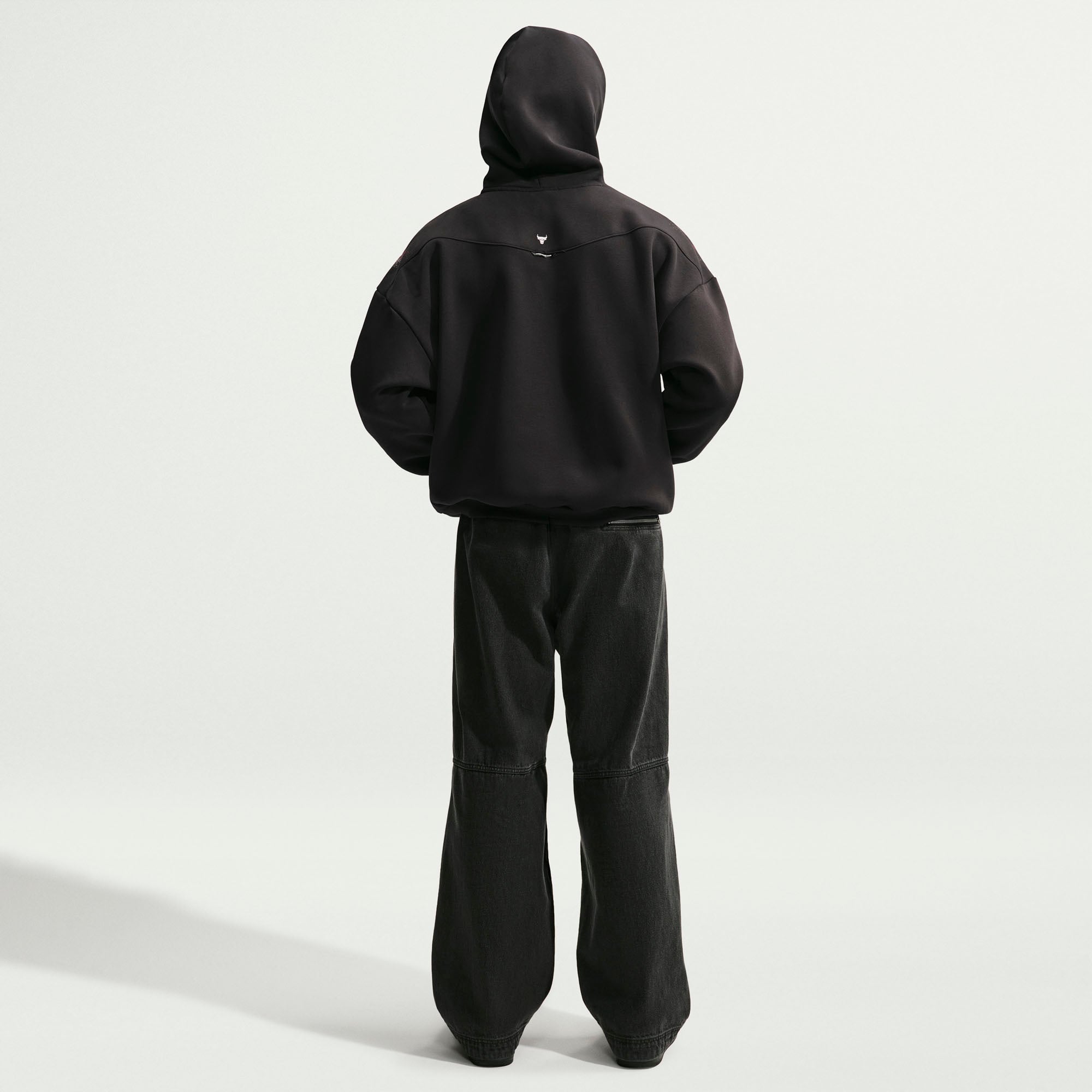 Sweat à capuche Nike Chicago Bulls 2026 Standard Issue Practice Icon Fleece noir pour homme