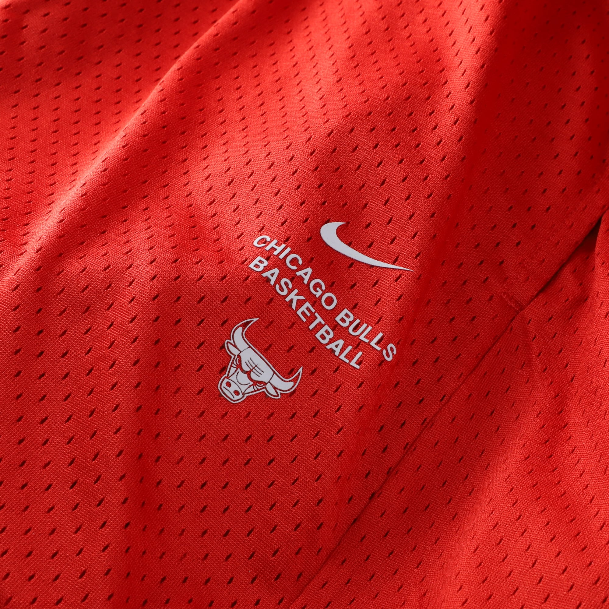 Short d'entraînement Nike rouge Chicago Bulls 2026 Standard Issue pour homme
