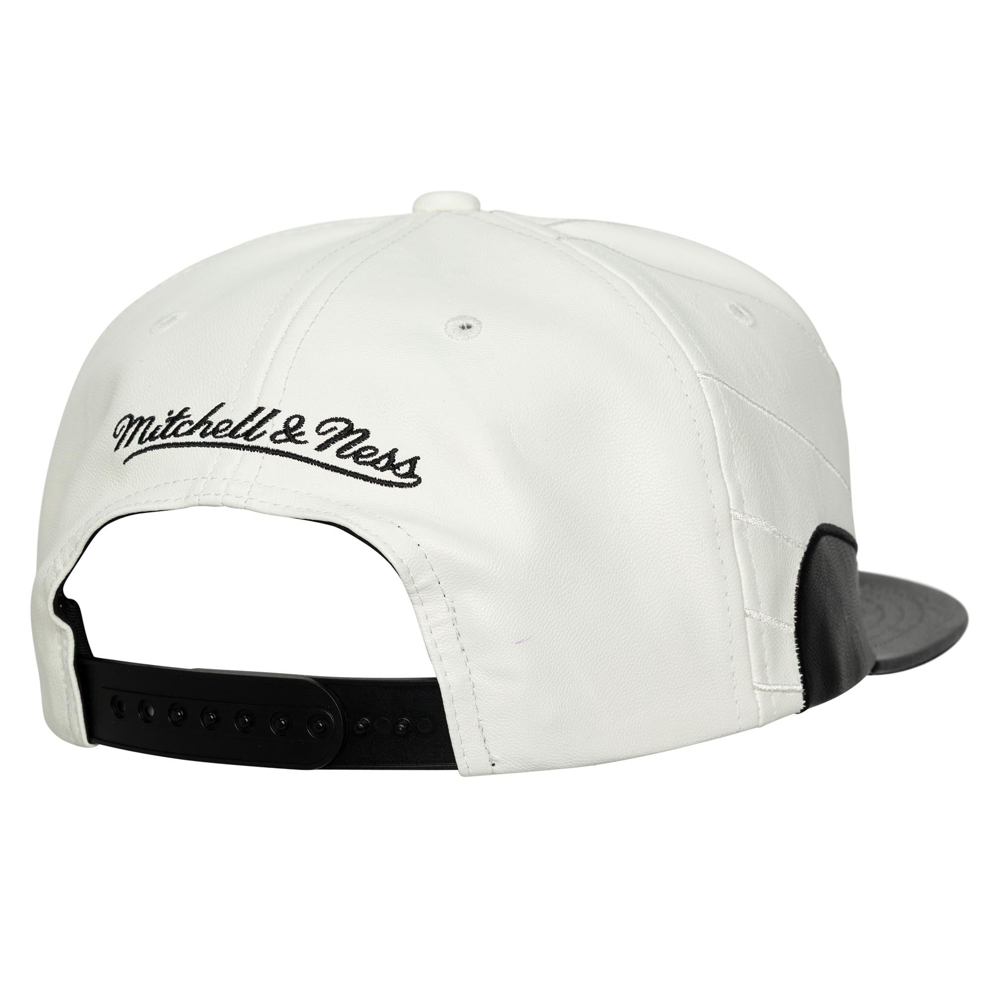 Mitchell & Ness White/ Chicago Bulls Day 12 Two-Tone Faux Leather Snapback Hat