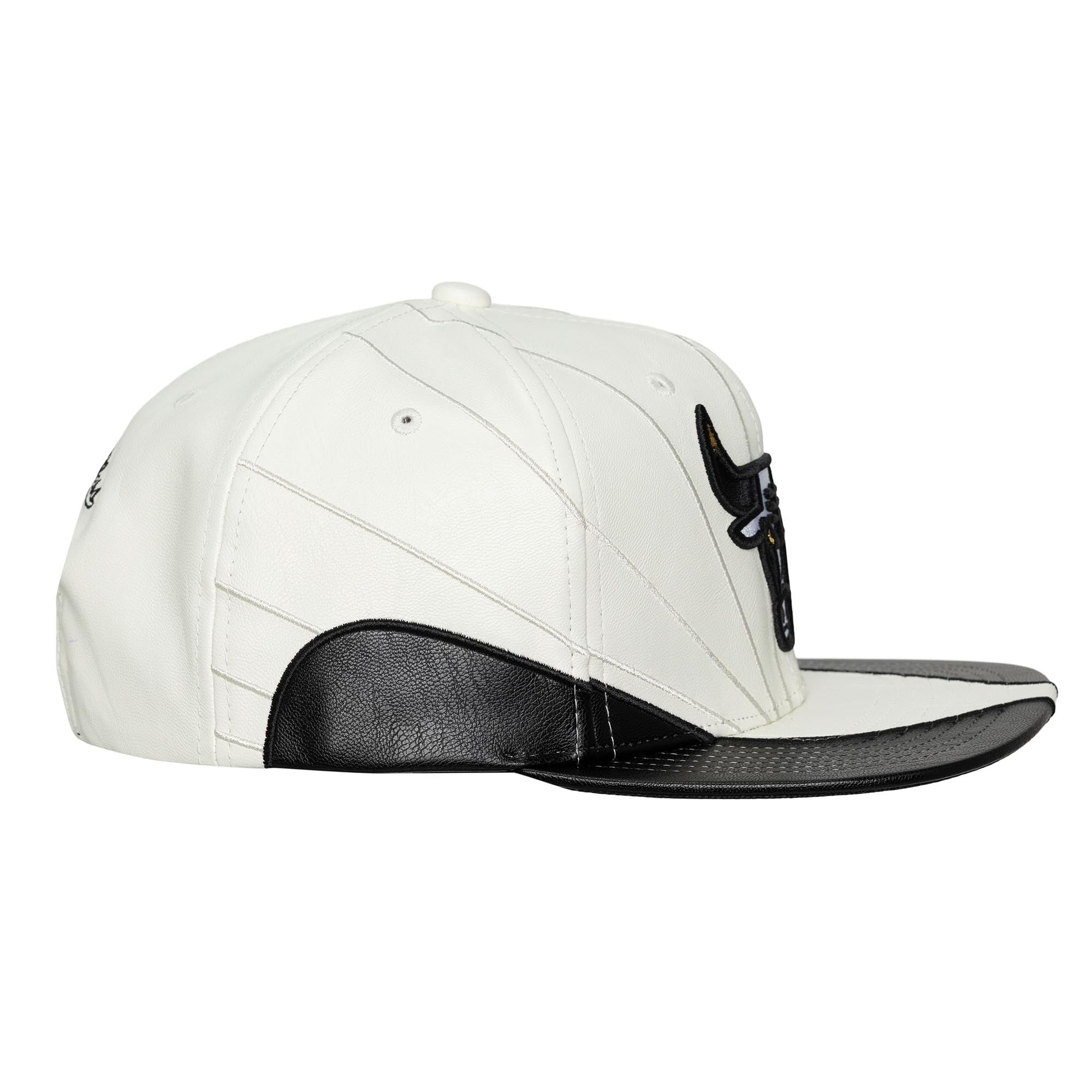 Mitchell & Ness White/ Chicago Bulls Day 12 Two-Tone Faux Leather Snapback Hat