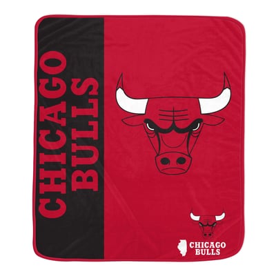 Chicago Bulls Pegasus Baseline 50" x 60" Ultra Soft Throw Blanket