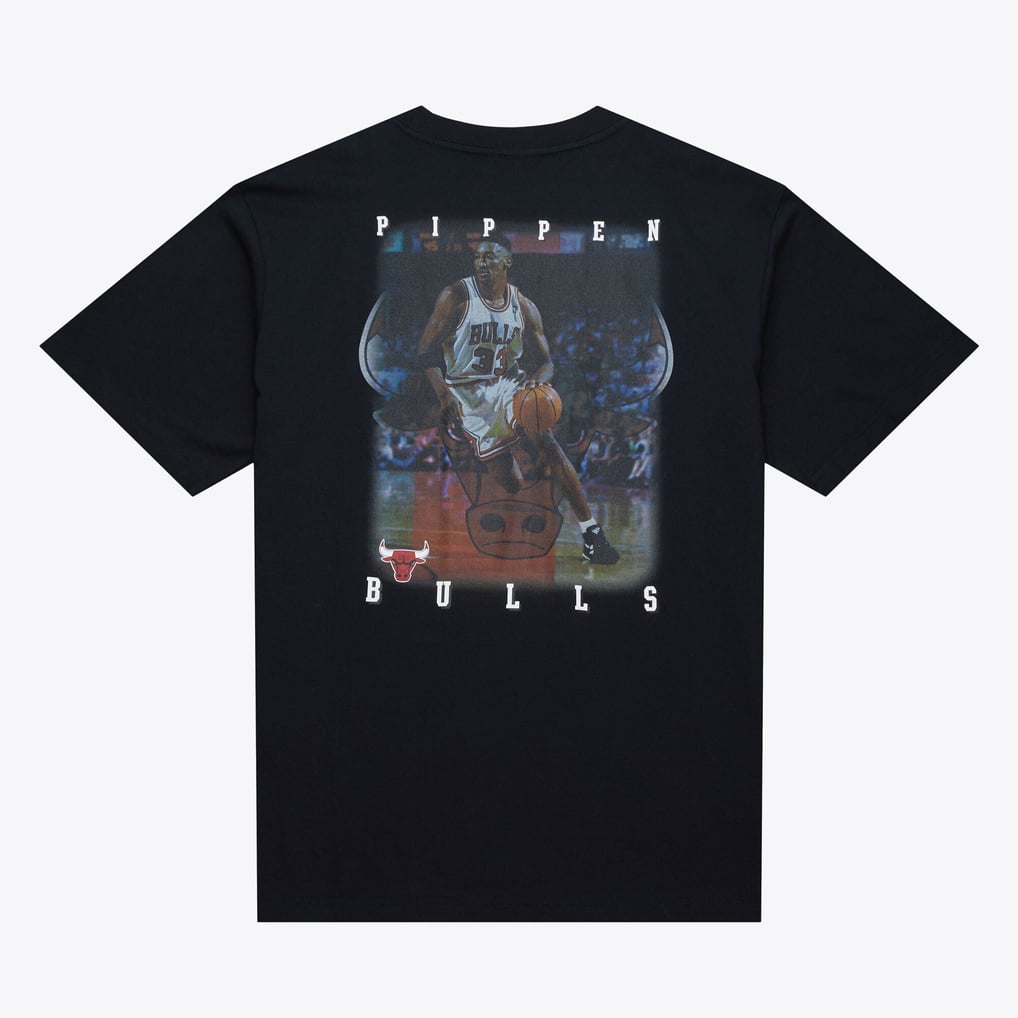 Scottie Pippen Chicago Bulls Women's V-Neck T-Shirt El Salvador