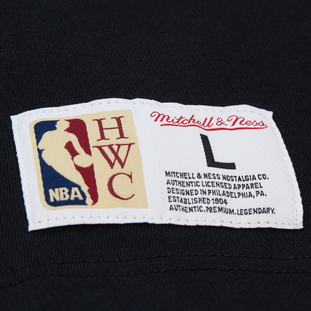 Mitchell & Ness Scottie Pippen Chicago Bulls Youth Black Hardwood Classics Swingman Throwback Jersey Mitchell & Ness Scottie Pippen Chicago Bulls Youth Black Hardwood Classics Swingman Throwback Jersey