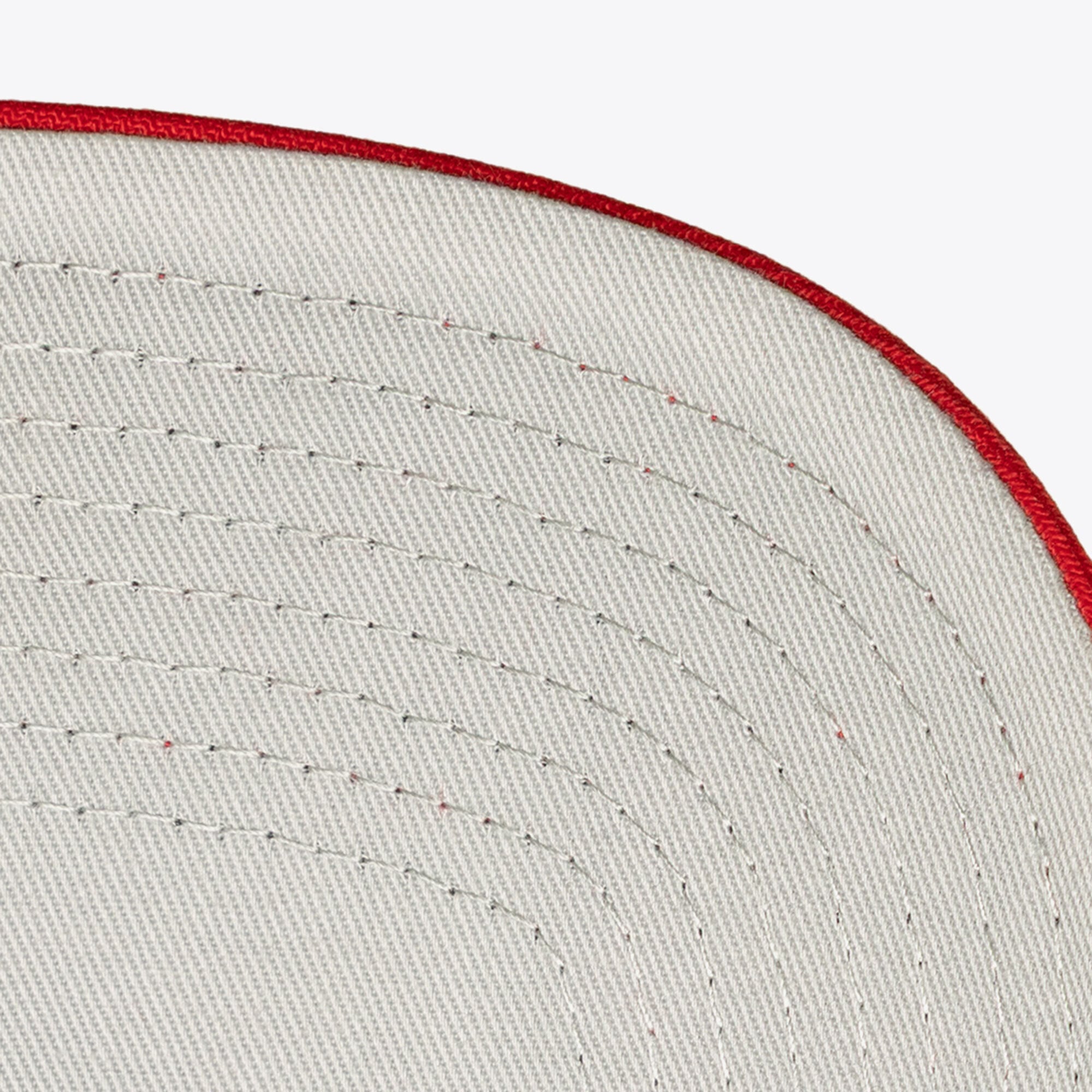 Casquette unisexe Mitchell & Ness rouge Chicago Bulls Downtown Doodle Pro