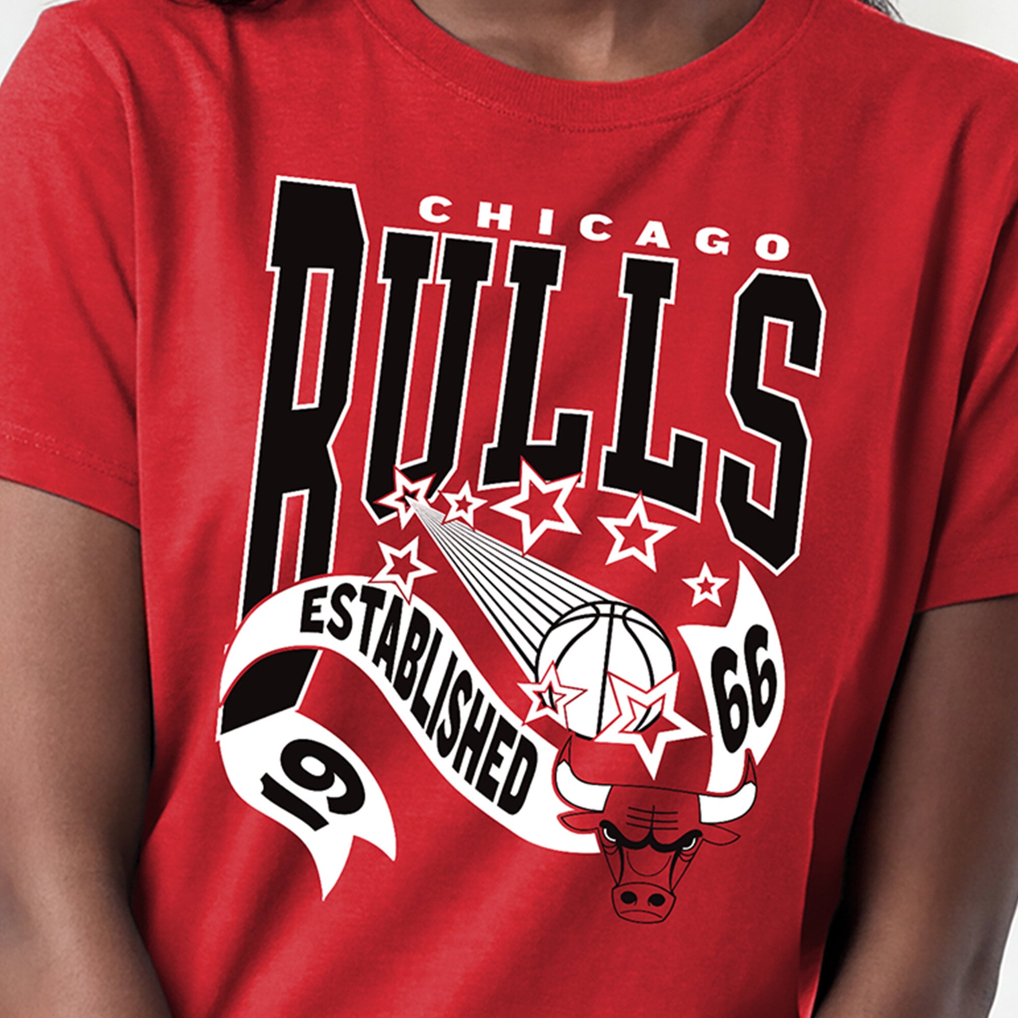 T-shirt féminin Championne des Chicago Bulls rouges avec bannière