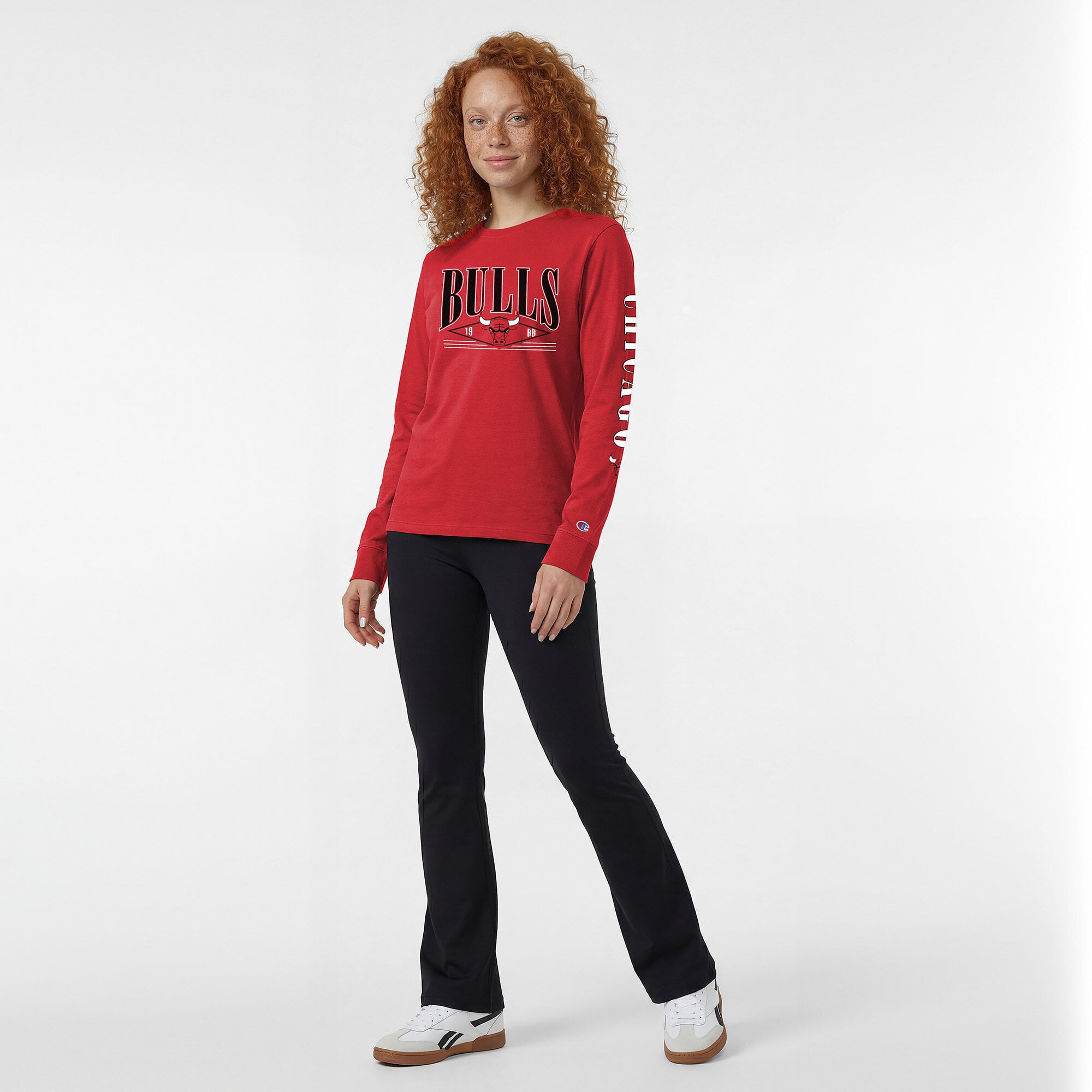 T-shirt à manches longues Champion Red Chicago Bulls pour femmes