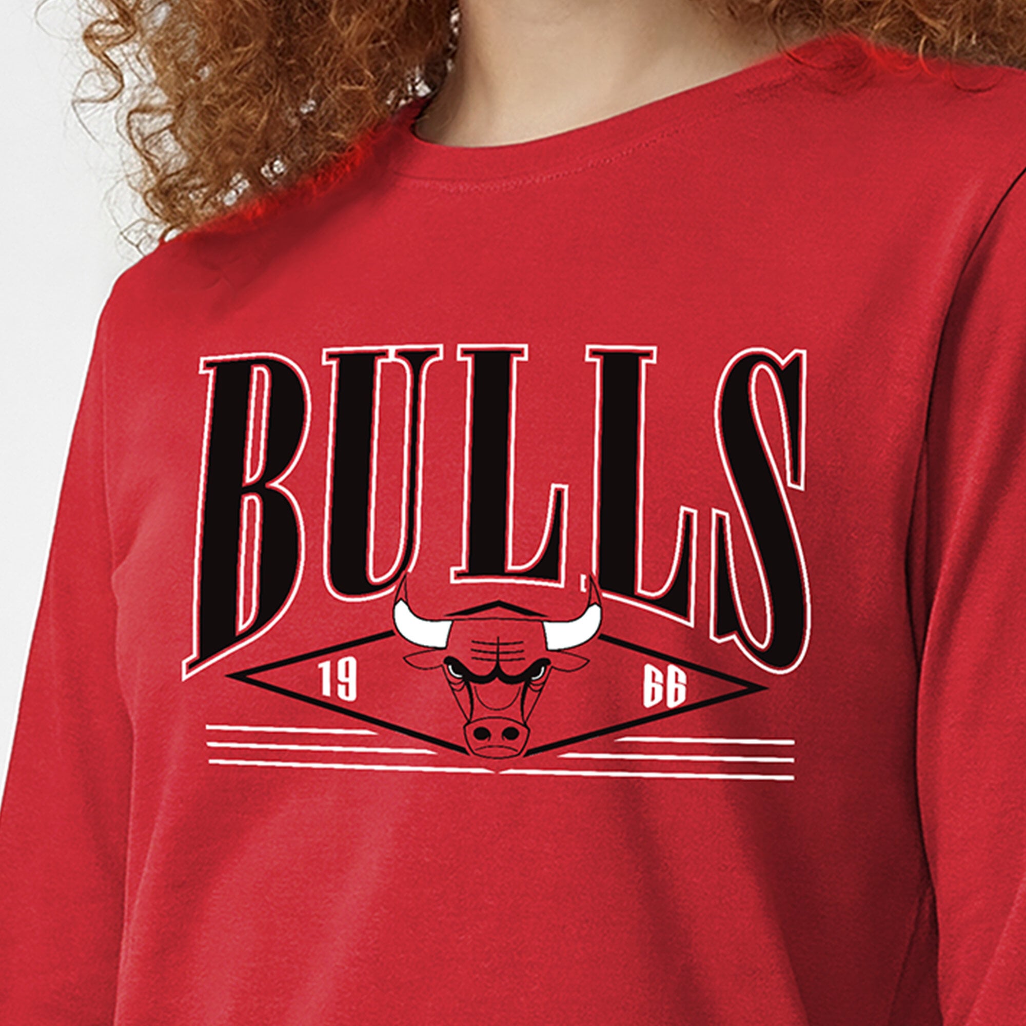T-shirt à manches longues Champion Red Chicago Bulls pour femmes