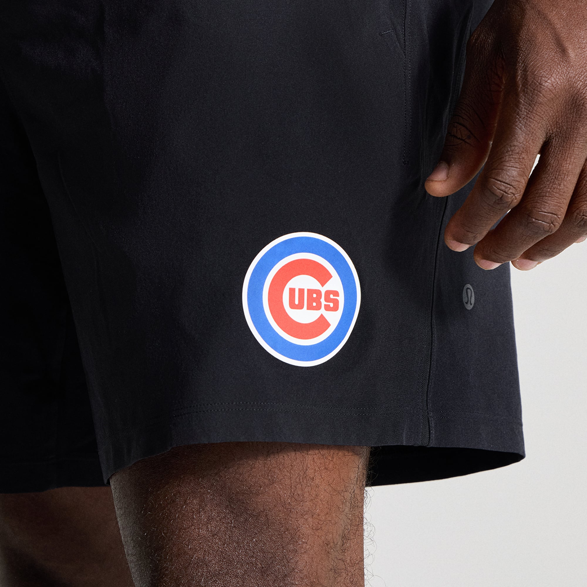 Short sans doublure Pace Breaker Chicago Cubs noir pour homme de 7 pouces (18 cm) la marque lululemon