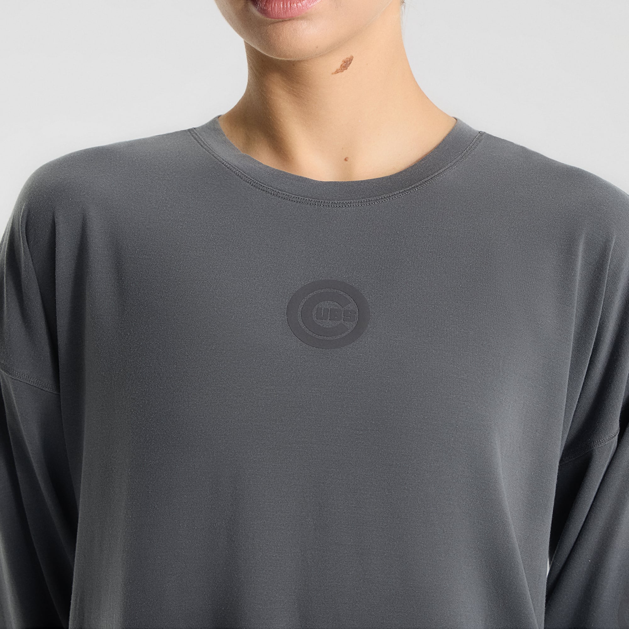T-shirt à manches longues EasySet Relaxed-Fit gris Chicago Cubs de lululemon pour femme