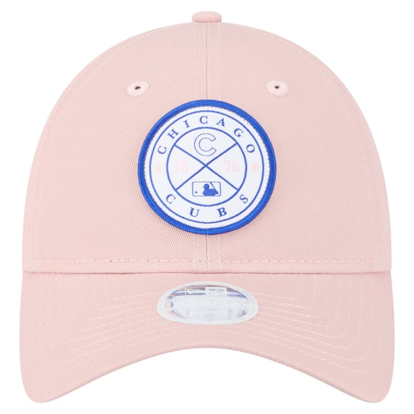 Chicago Cubs New Era Women display picture 3