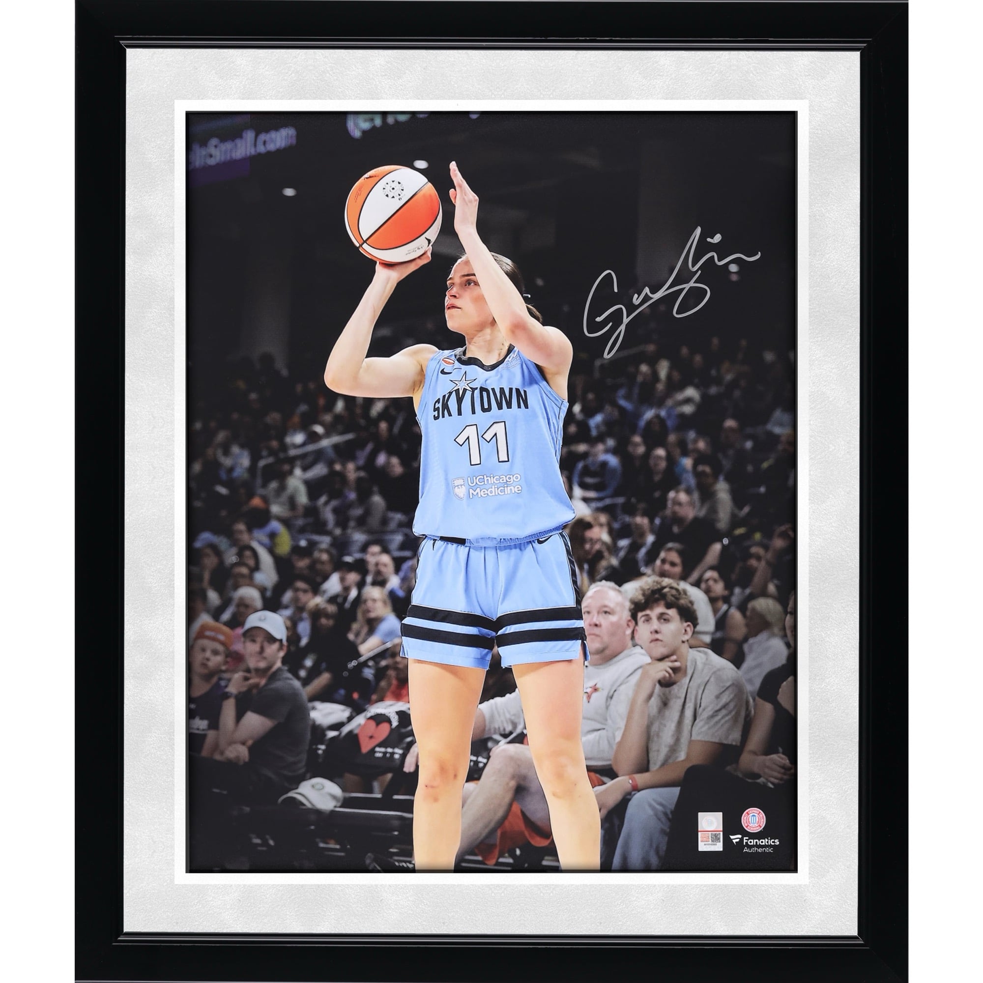 Photo dédicacée de Gabriela Jaquez (Chicago Sky) - Projecteur de tir (40 x 50 cm)