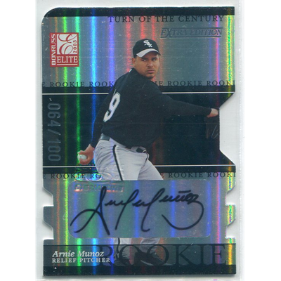 2003 Donruss Elite Extra Edition Turn of the Century Autographs #19 Arnie Munoz