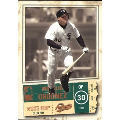 2005 Fleer Authentix Club Box #92 Magglio Ordonez