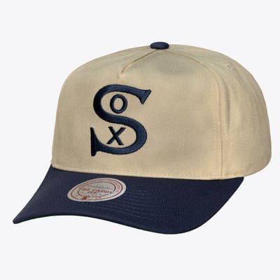  Chicago White Sox Mitchell & Ness Retro Roots Deadstock Cooperstown Snapback Hat - Cream