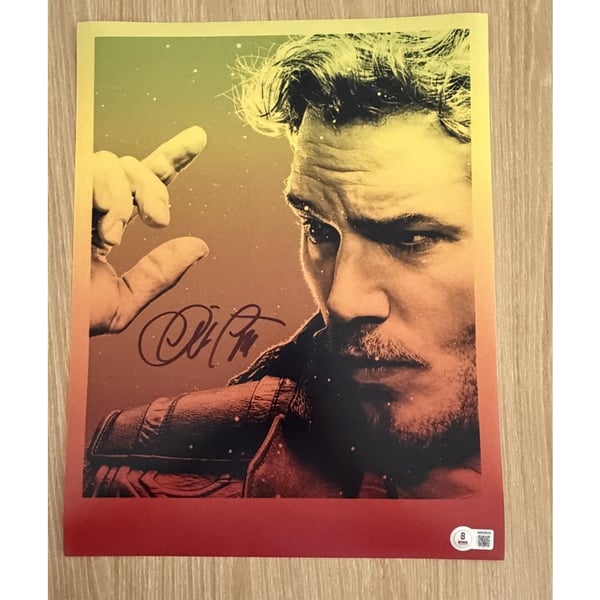 Chris Pratt Memorabilia, Signed Chris Pratt Photos and Merchandise 