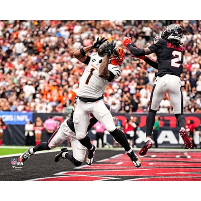 Ja'Marr Chase Cincinnati Bengals Unsigned Fanatics Authentic 2026 Week 2 Touchdown Catch vs. Houston Texans Photograph