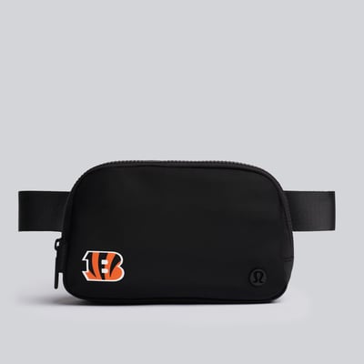 Cincinnati Bengals lululemon Everywhere Belt Bag - Black