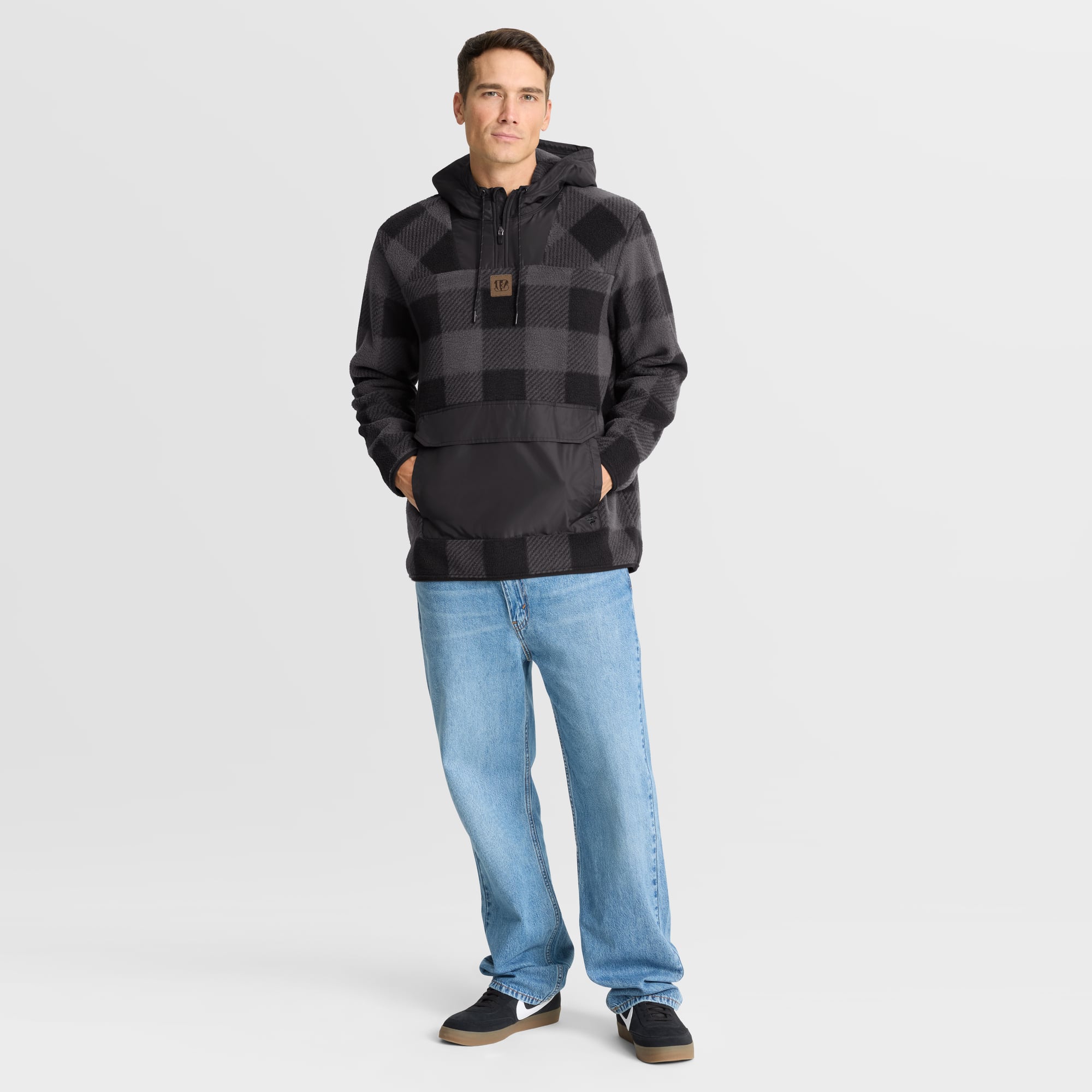 Men's Fanatics Black Cincinnati Bengals Oversized Elements Plaid Polar Fleece Quarter-Zip Hoodie