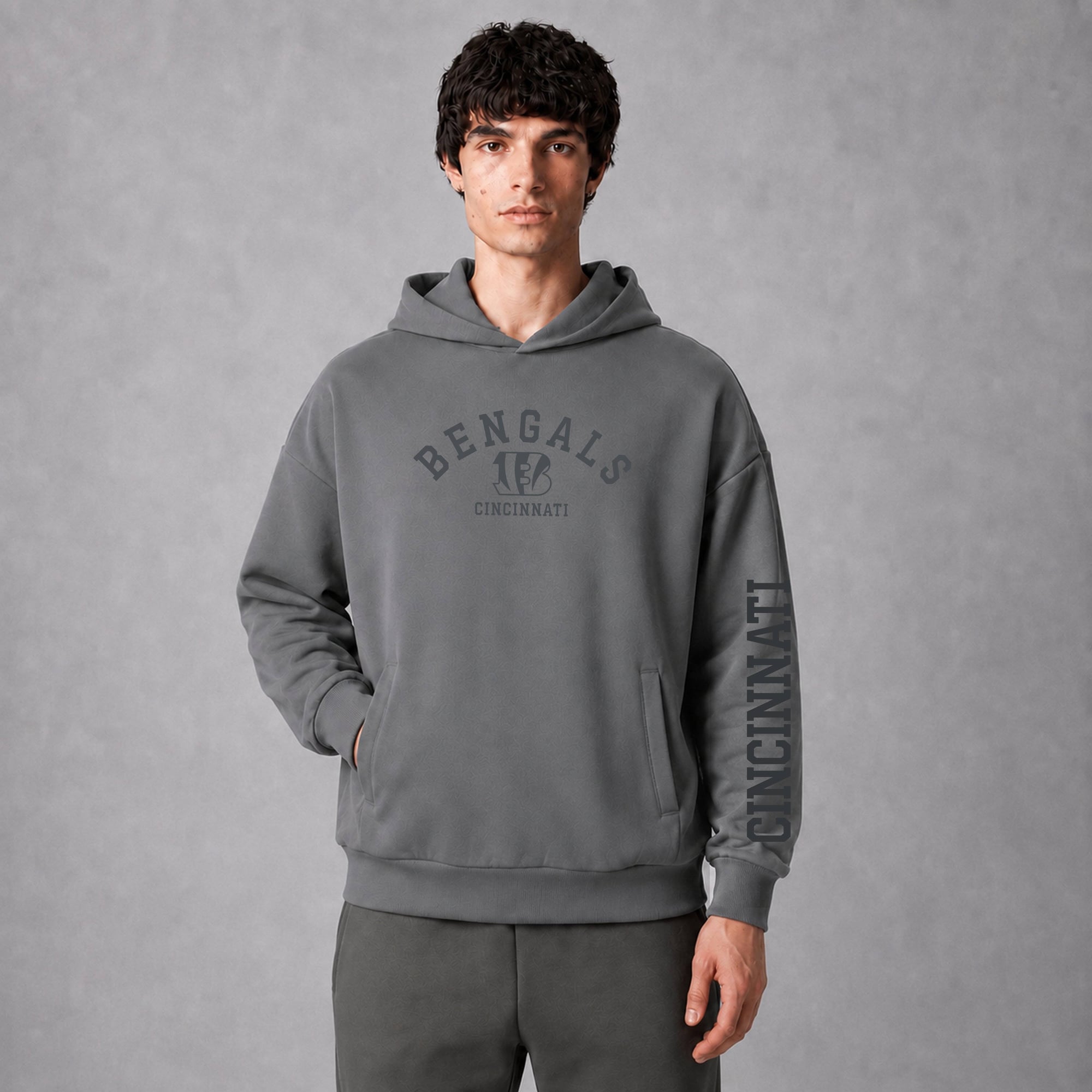 Men's Levelwear  Gray Cincinnati Bengals Luxe Zone Pullover Hoodie