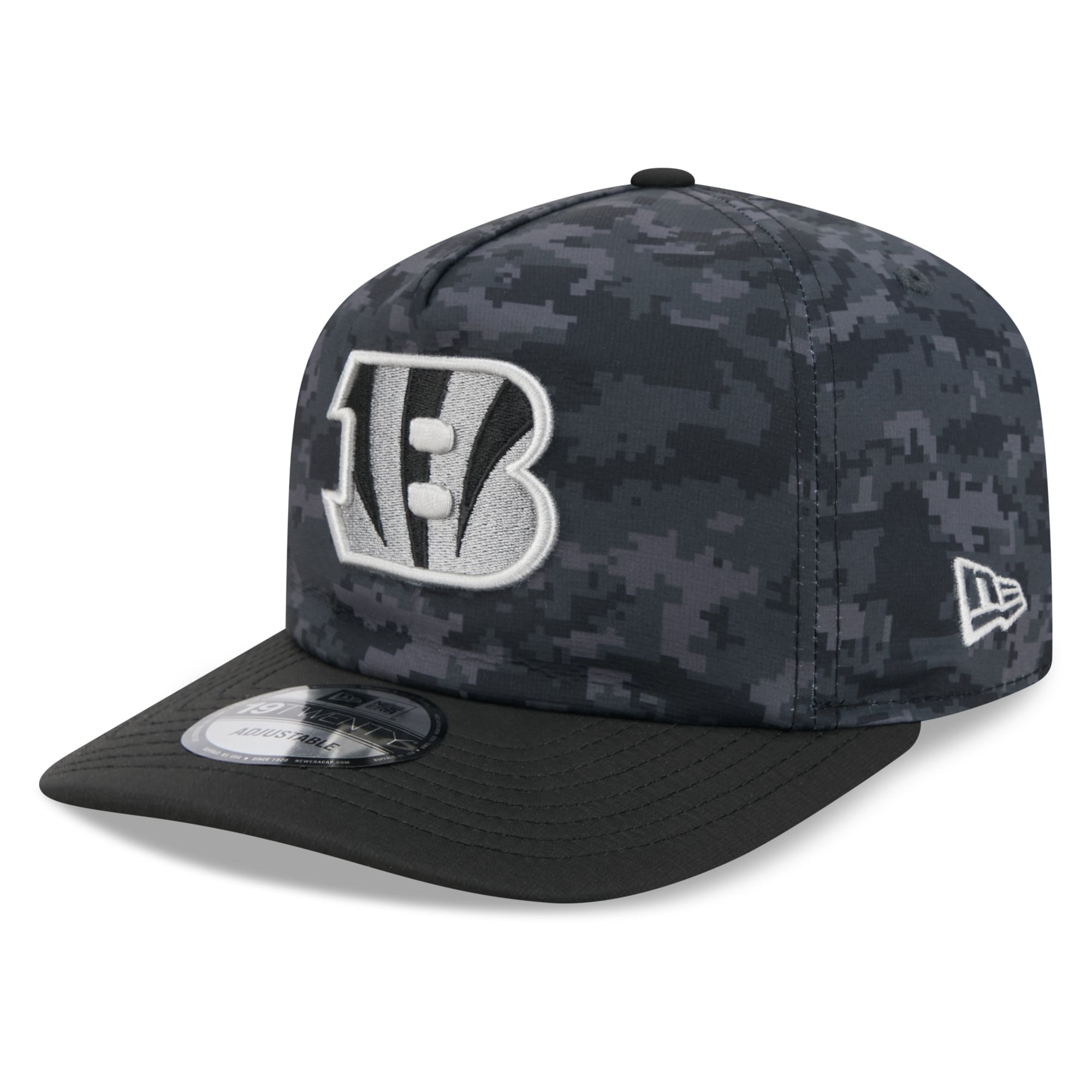 Men's New Era Black Cincinnati Bengals 2026 Salute To Service 19TWENTY Adjustable Hat