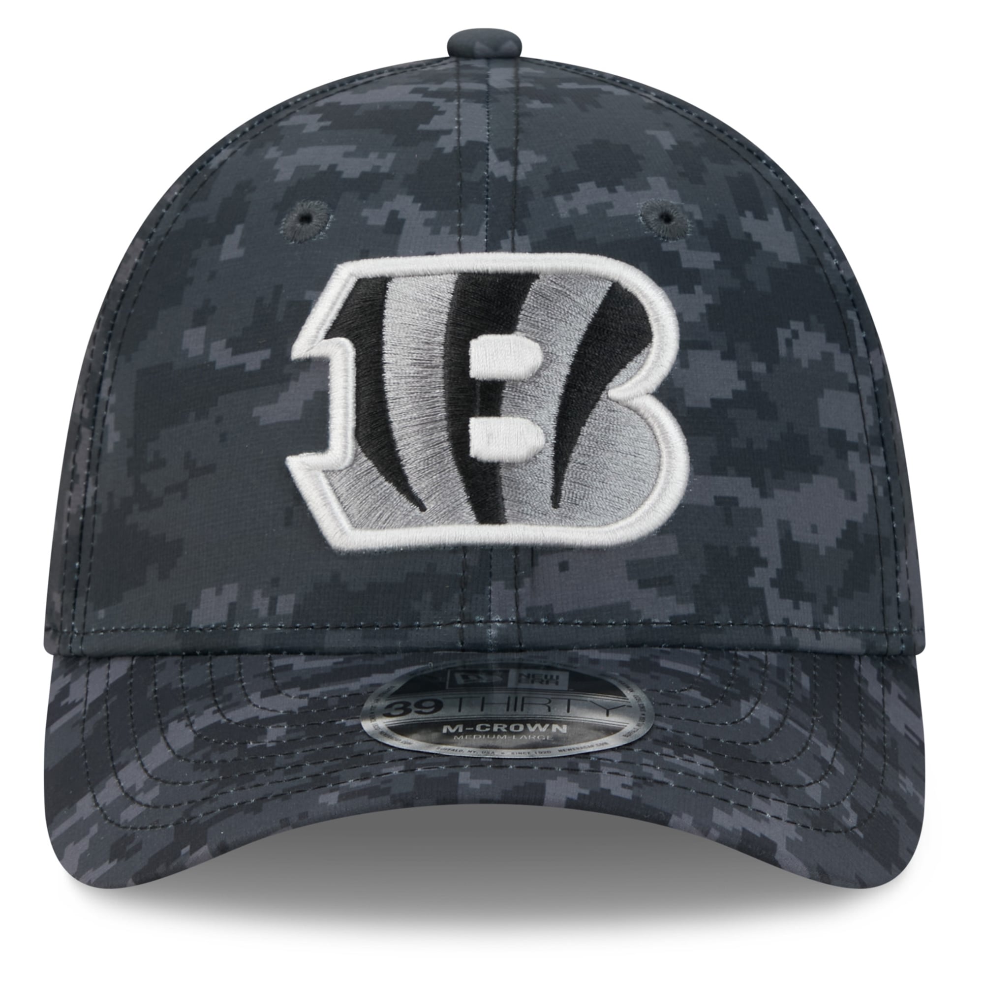 Men's New Era Black Cincinnati Bengals 2026 Salute To Service 39THIRTY M-Crown Stretch Hat