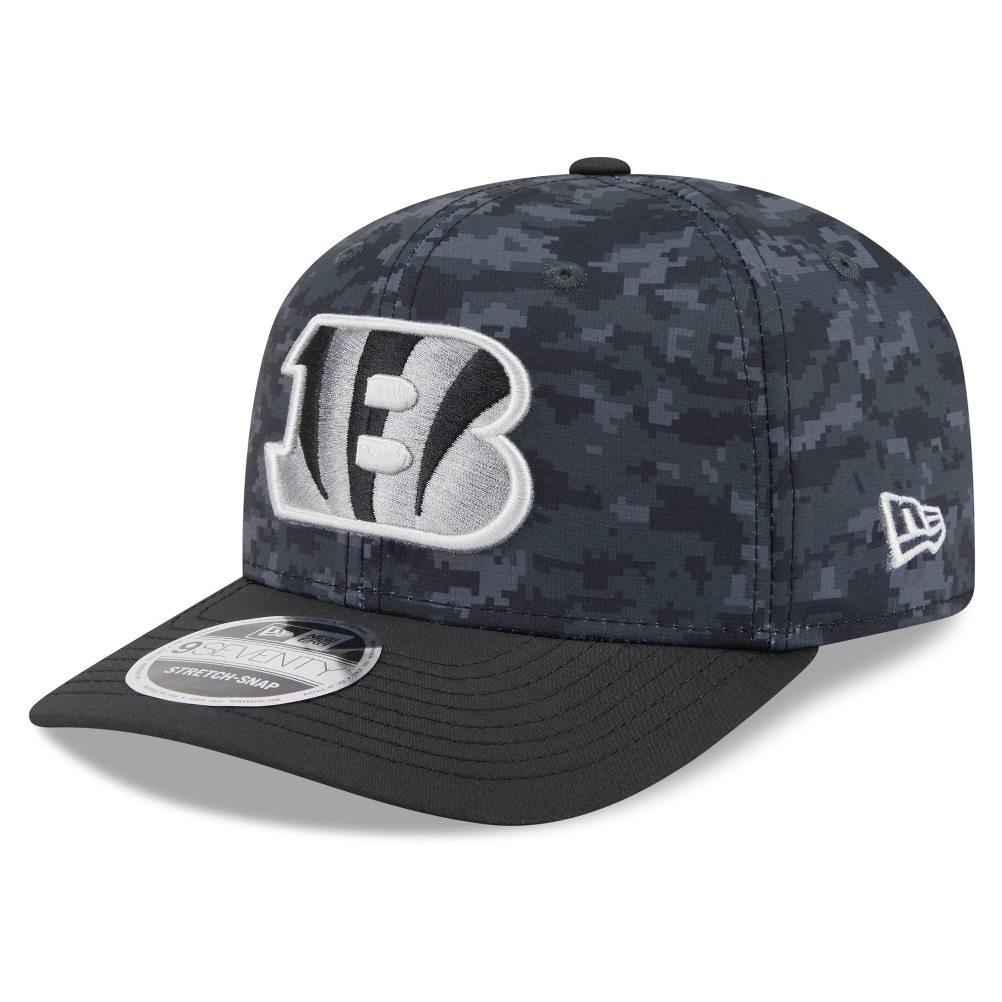 Casquette ajustable New Era noire pour homme Cincinnati Bengals 2026 Salute To Service 9SEVENTY