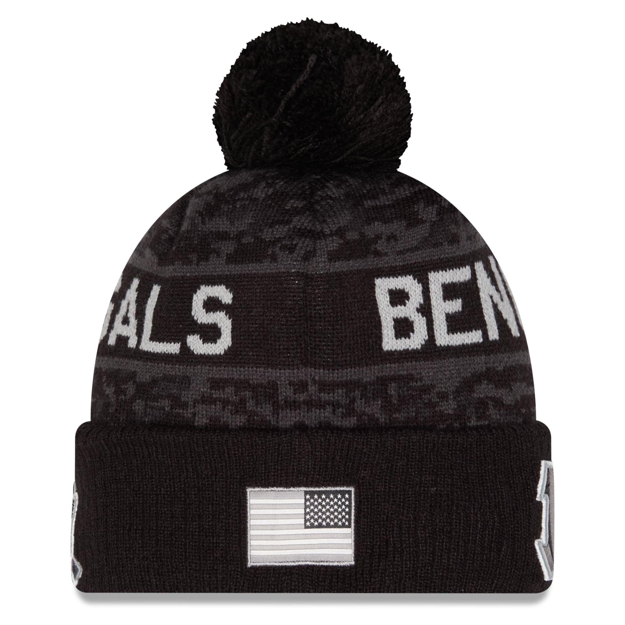 Bonnet à revers New Era noir pour homme, Cincinnati Bengals 2026 Salute To Service, avec pompon