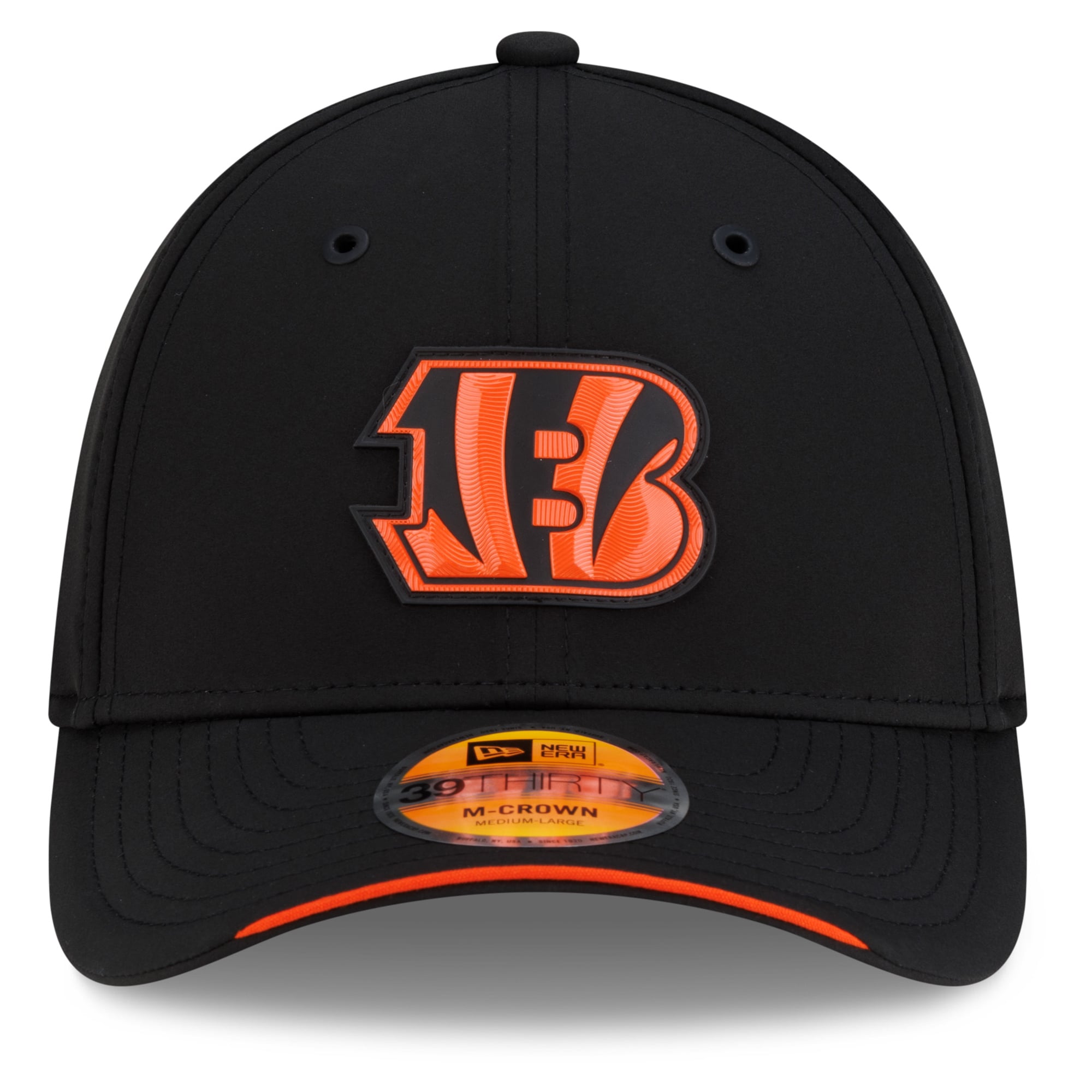 Casquette New Era noire pour homme, modèle Cincinnati Bengals 2026 Sideline 39THIRTY M-Crown Flex