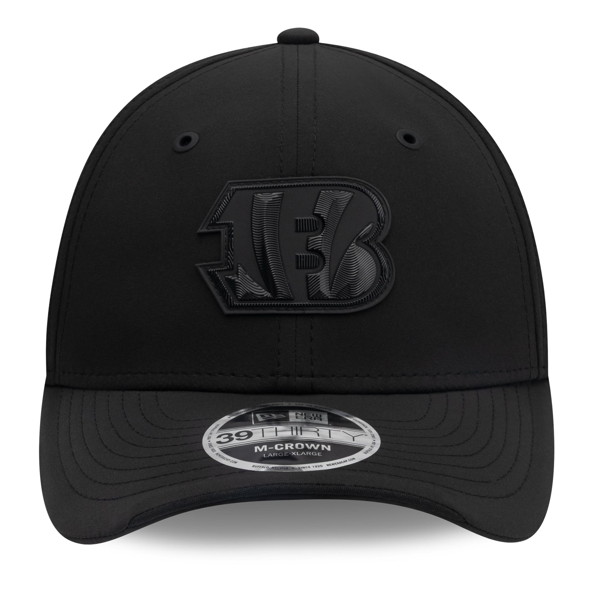 Casquette extensible New Era noire pour homme, modèle Cincinnati Bengals 2026 Sideline 39THIRTY M-Crown