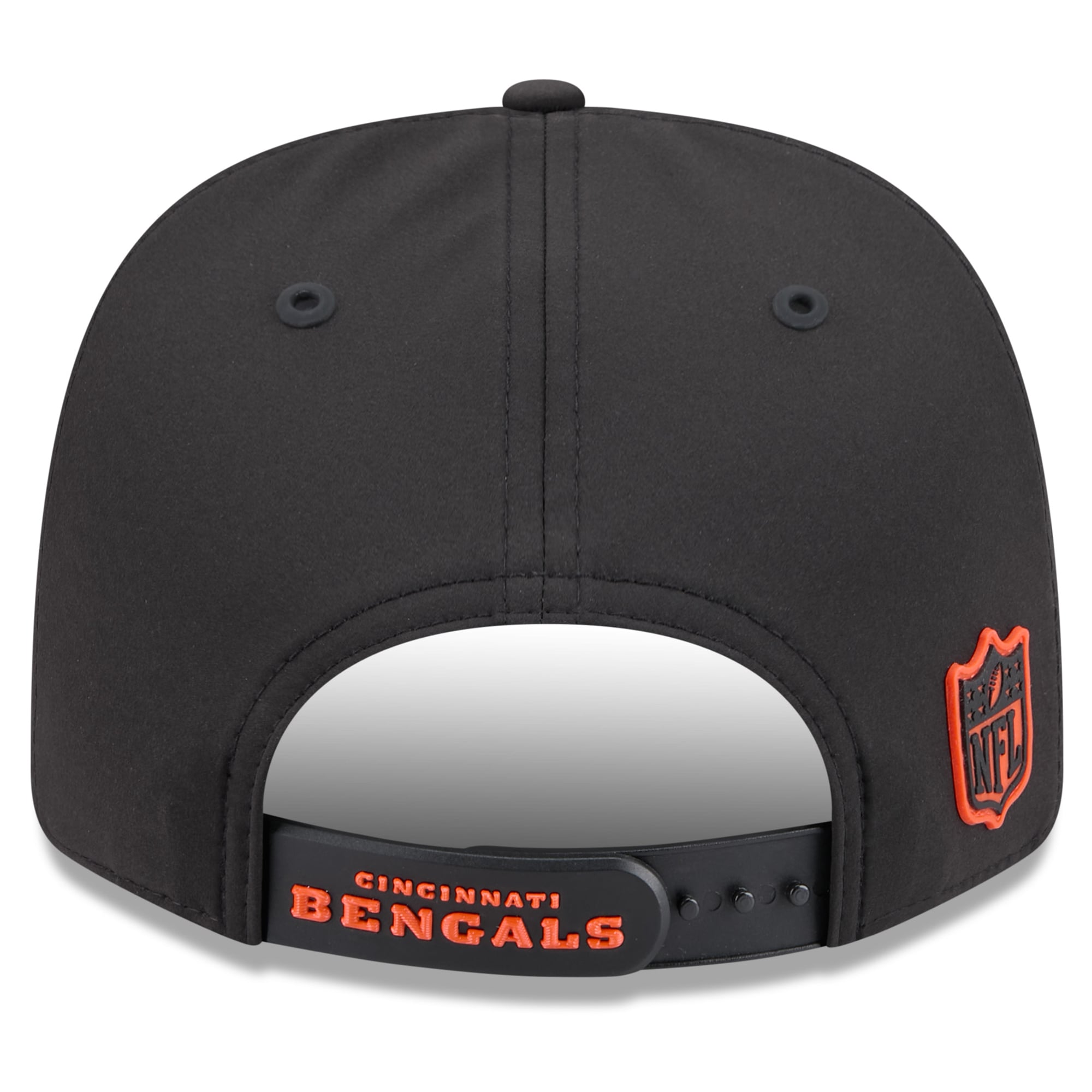 Men's New Era Black Cincinnati Bengals 2026 Sideline 9SEVENTY Adjustable Hat
