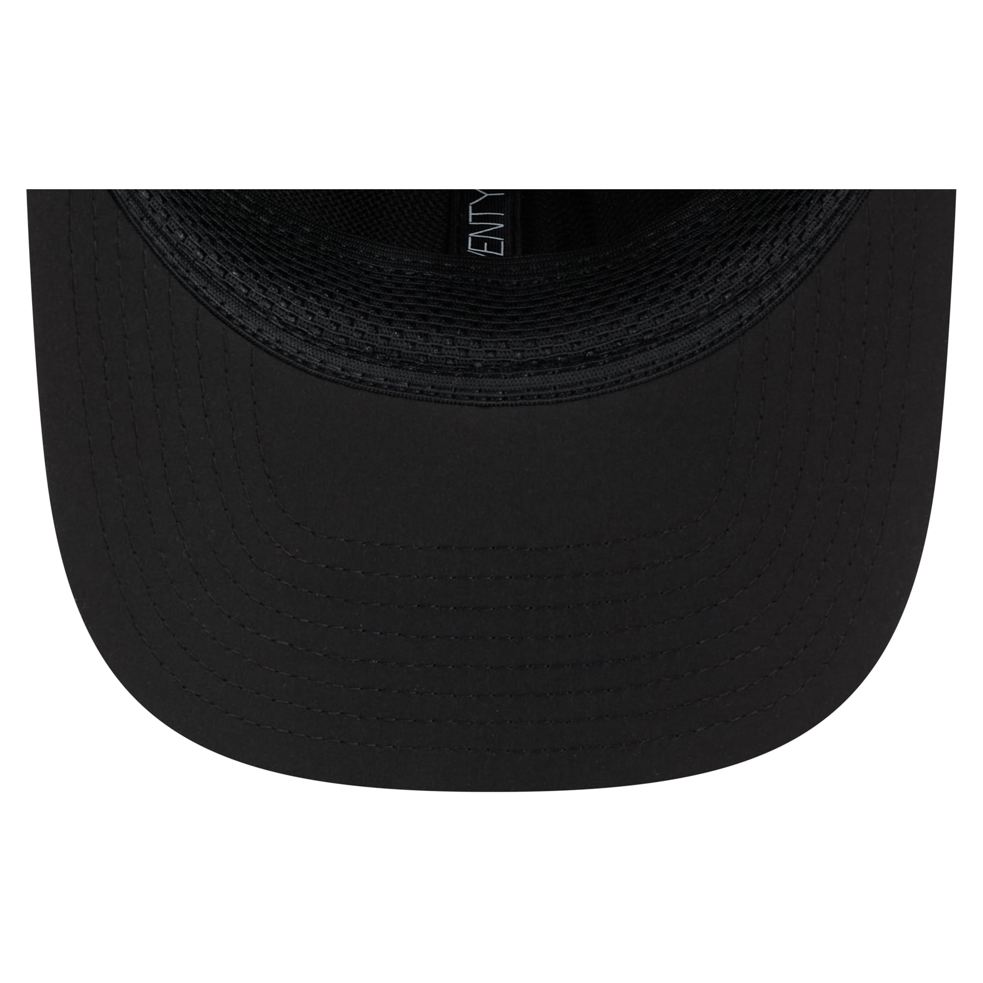 Men's New Era Black Cincinnati Bengals 2026 Sideline 9SEVENTY Adjustable Hat