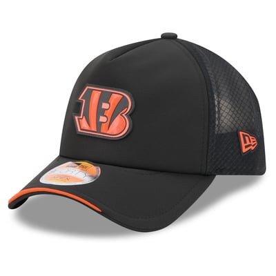 Cincinnati Bengals New Era 2026 Sideline Apex 9FORTY Adjustable Trucker Hat - Black