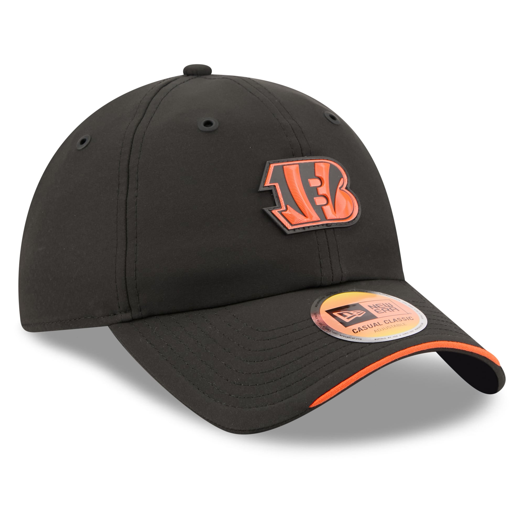 Men's New Era Black Cincinnati Bengals 2026 Sideline Casual Classic Adjustable Hat