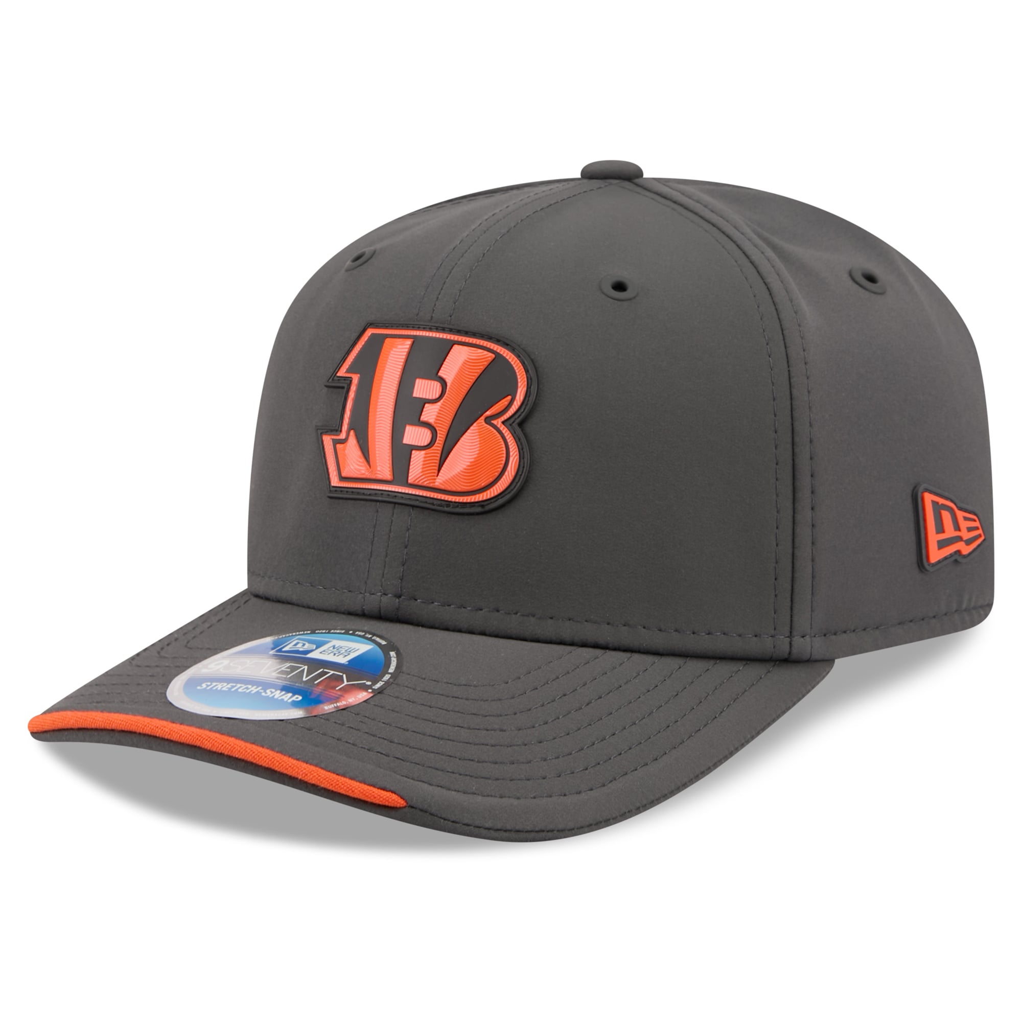 Casquette ajustable New Era Charcoal Cincinnati Bengals 2026 Sideline pour temps froid 9SEVENTY