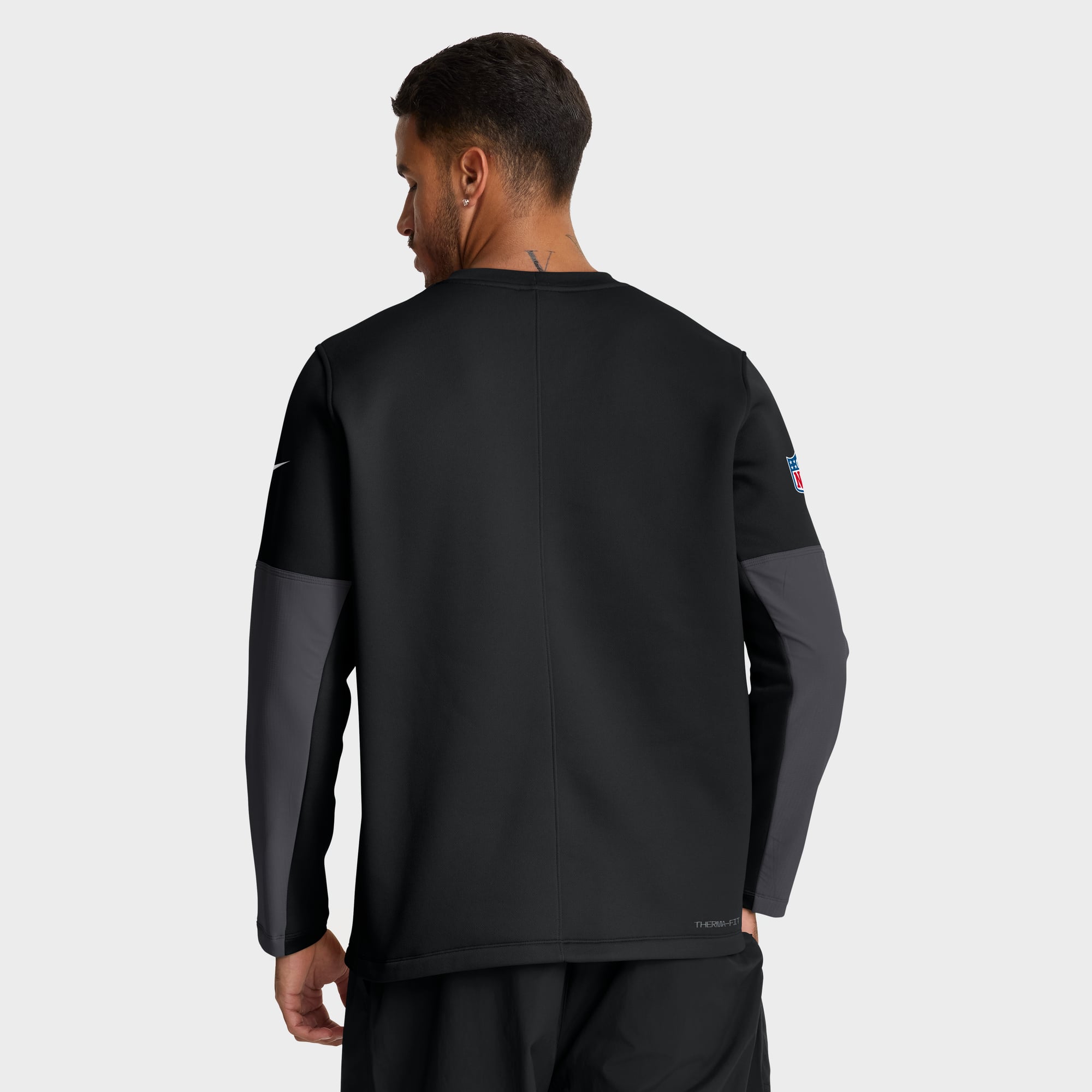 Men's Nike Black Cincinnati Bengals Sideline Coaches Midweight Therma-FIT Crew Pullover