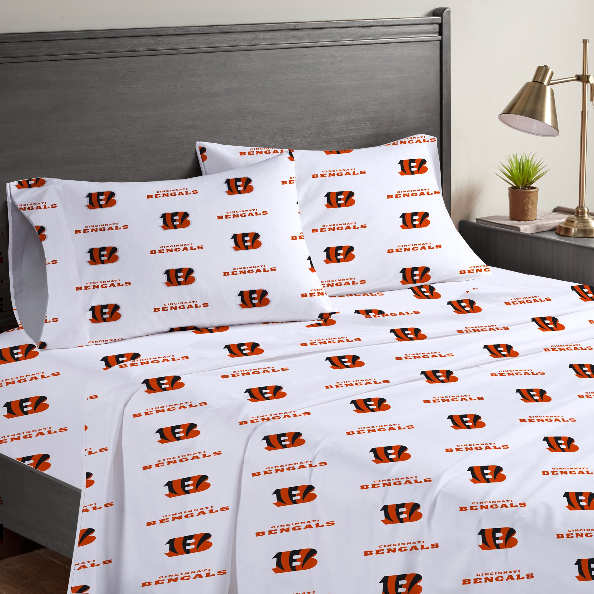 Pegasus Cincinnati Bengals Four-Piece Full Sheet Set