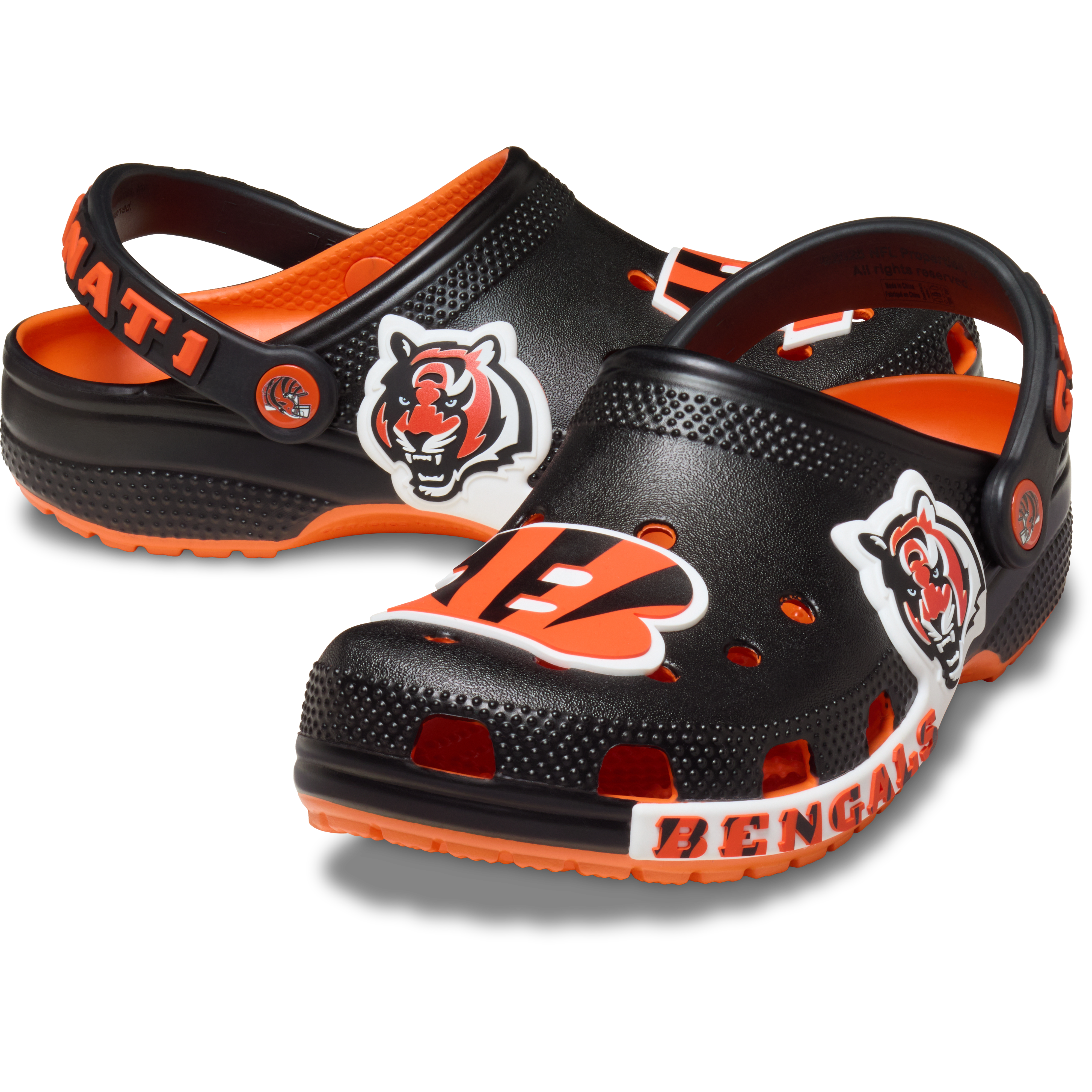 Sabots classiques unisexes Crocs noirs Cincinnati Bengals