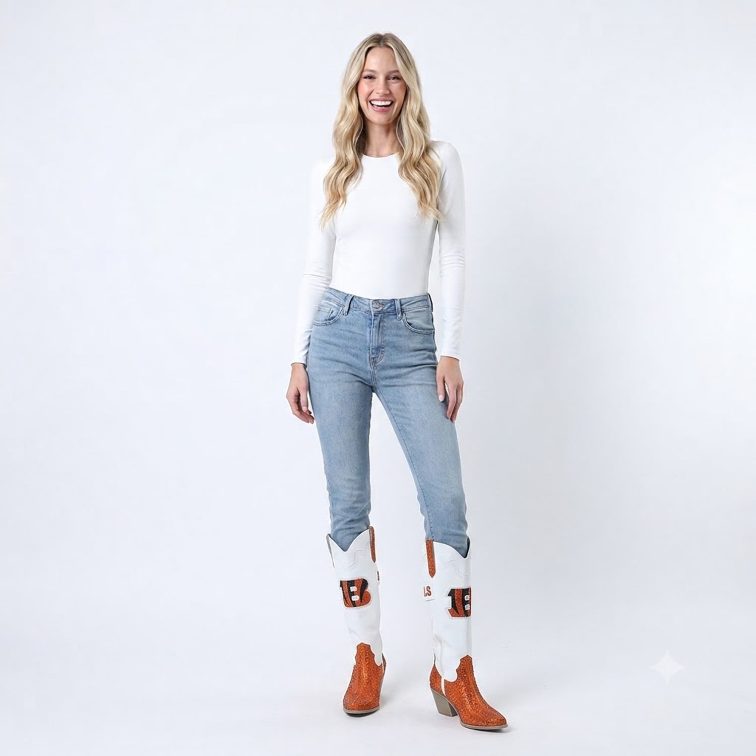 Bottes de cowboy blanches FABGATING by Cuce Cincinnati Bengals Crystal pour femmes