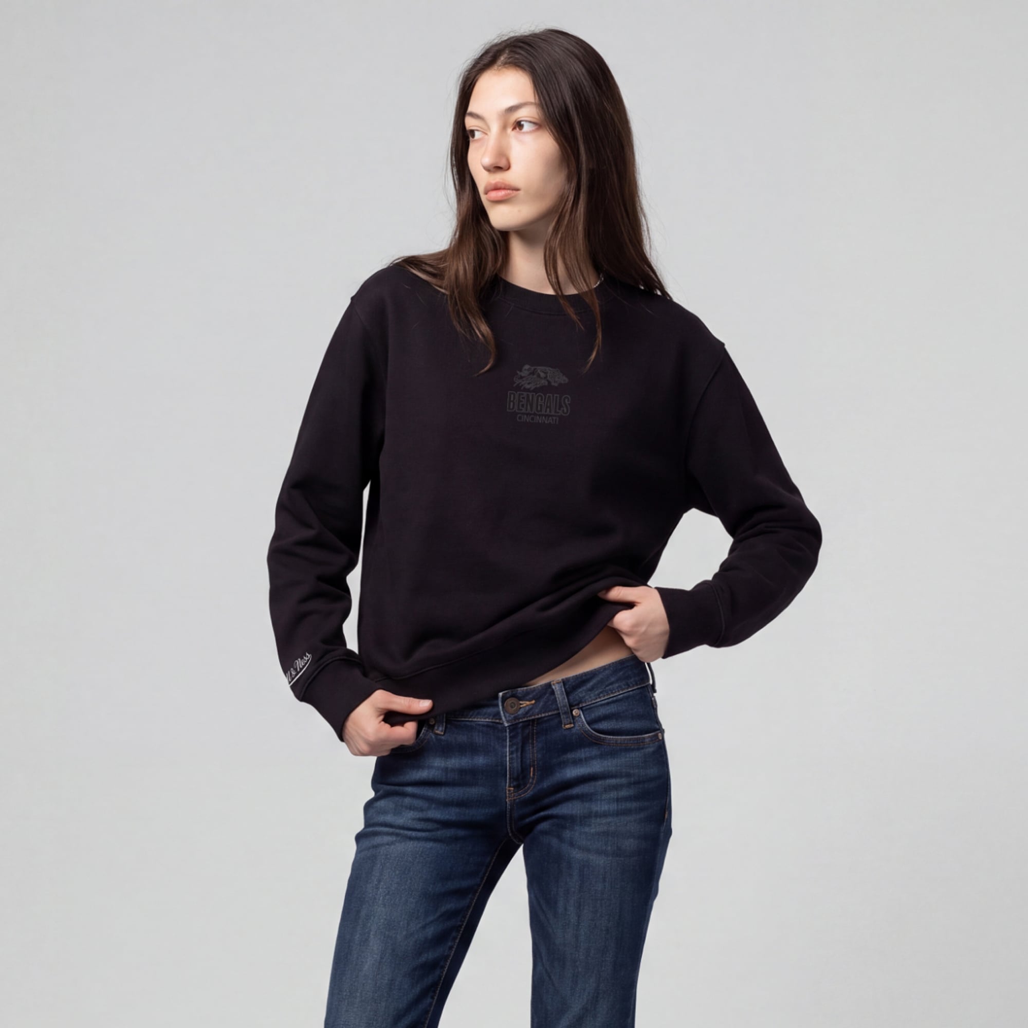 Women's Mitchell & Ness Black Cincinnati Bengals Core Essentials Micro Logo Fleece Sweatshirt