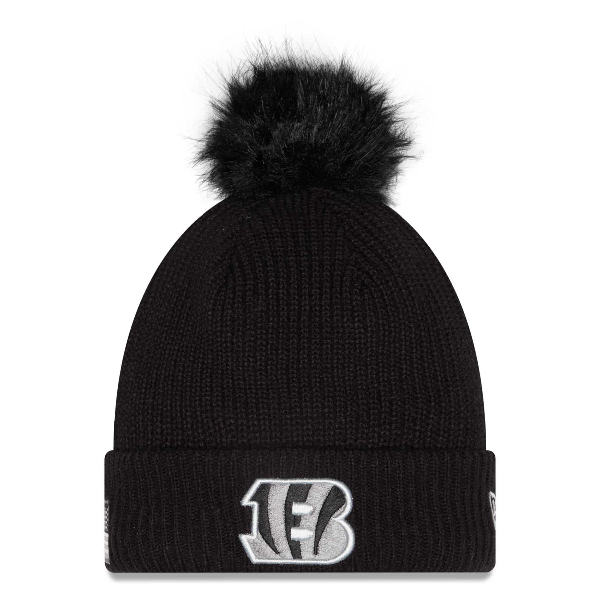 Bonnet à revers New Era noir pour femme, modèle Cincinnati Bengals 2026 Salute To Service, avec pompon.