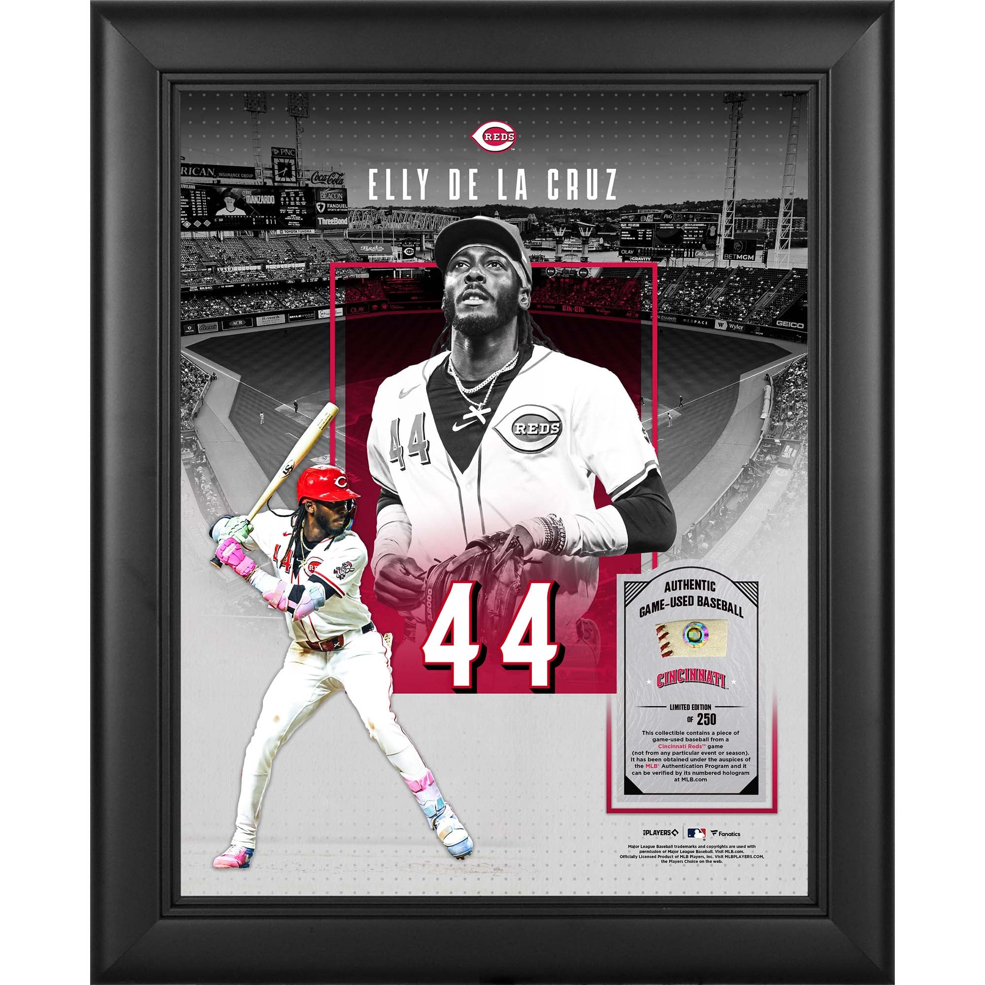 Collage encadré 11" x 14" d'Elly De La Cruz (Reds de Cincinnati) avec un morceau de balle utilisée en match - Édition limitée à 250 exemplaires