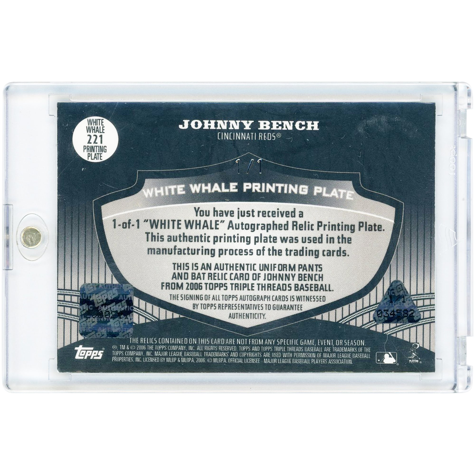 Johnny Bench Cincinnati Reds Autographed 2006 Topps Triple Threads Multi Game Used Relic White Whale #221 #1/1 Card