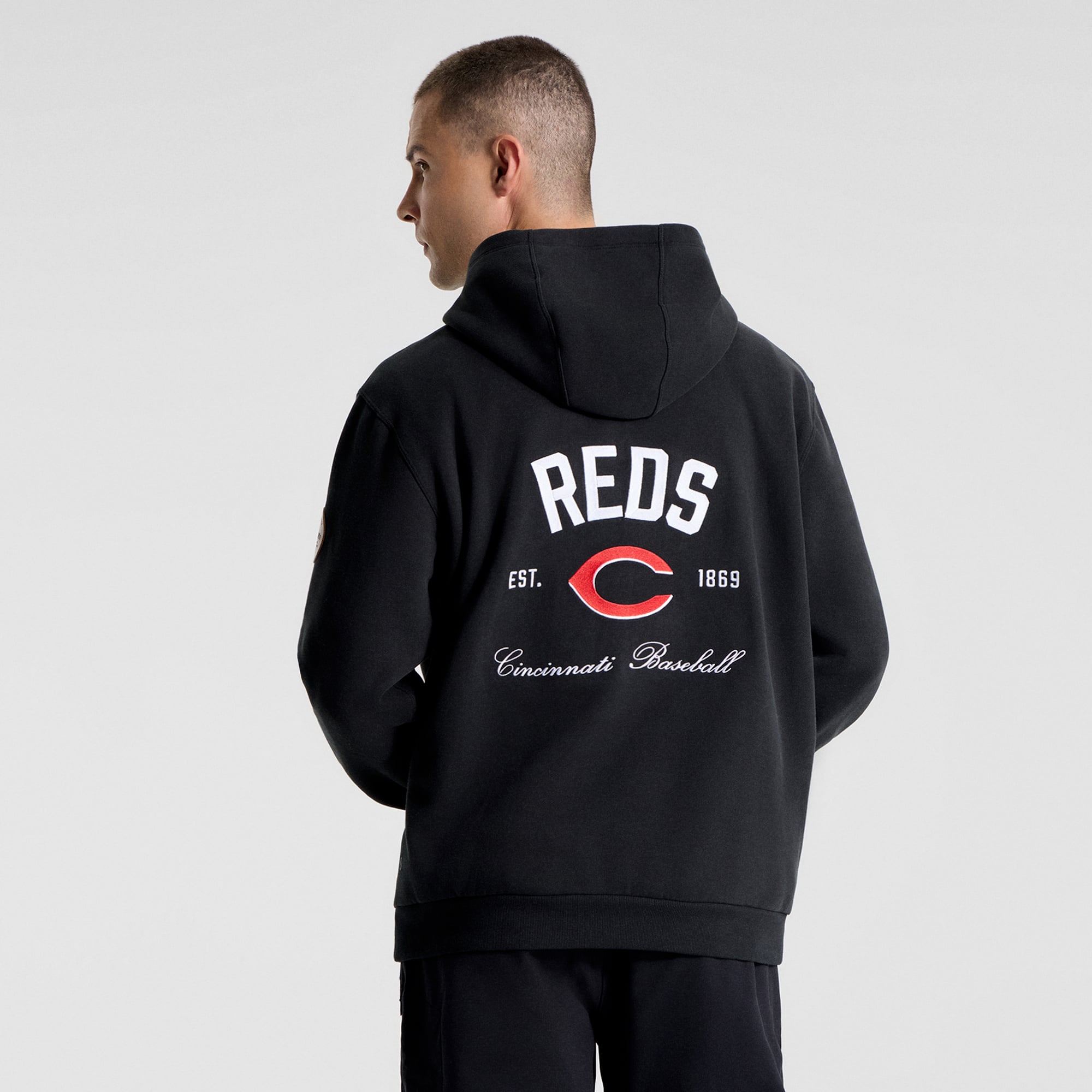 Sweat à capuche Steady State noir des Reds de Cincinnati lululemon pour homme