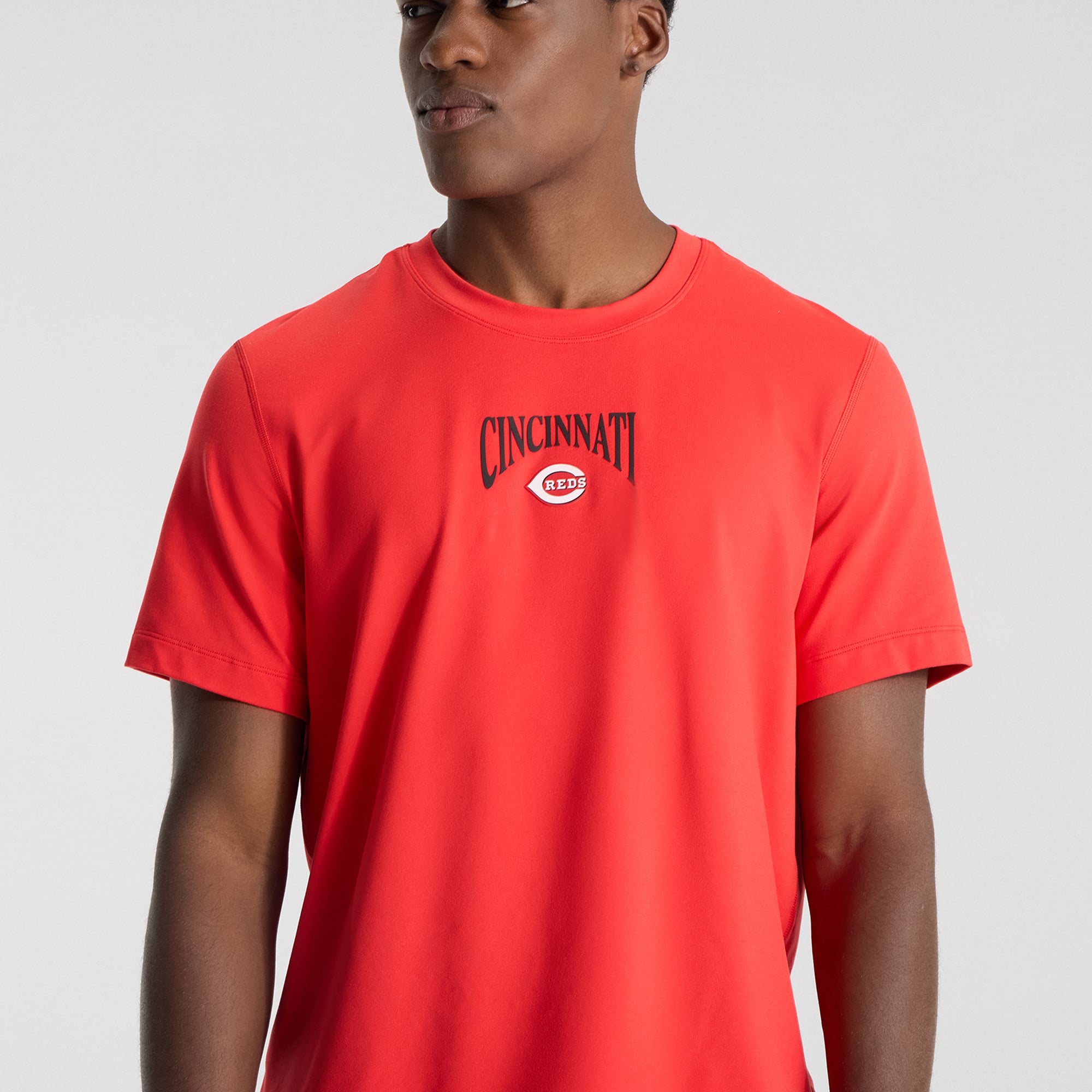 Men's lululemon True Red Cincinnati Reds Soft Jersey T-Shirt