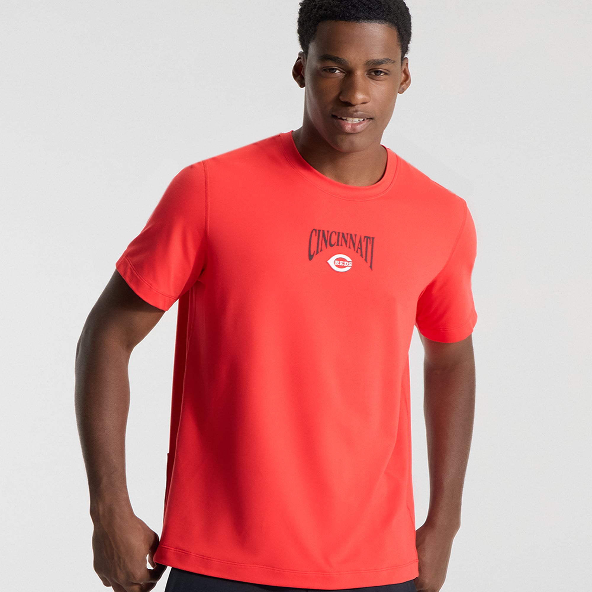 Men's lululemon True Red Cincinnati Reds Soft Jersey T-Shirt